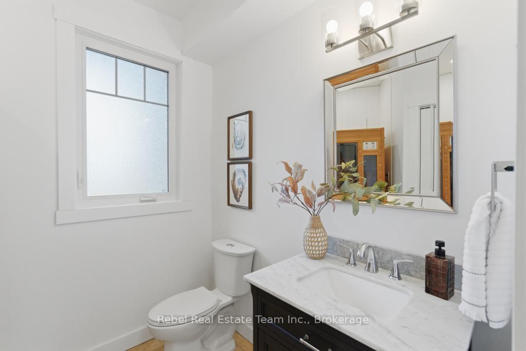 Photo 17 of 190 Lakeshore Road, Brighton, Rural Brighton — HOMEH