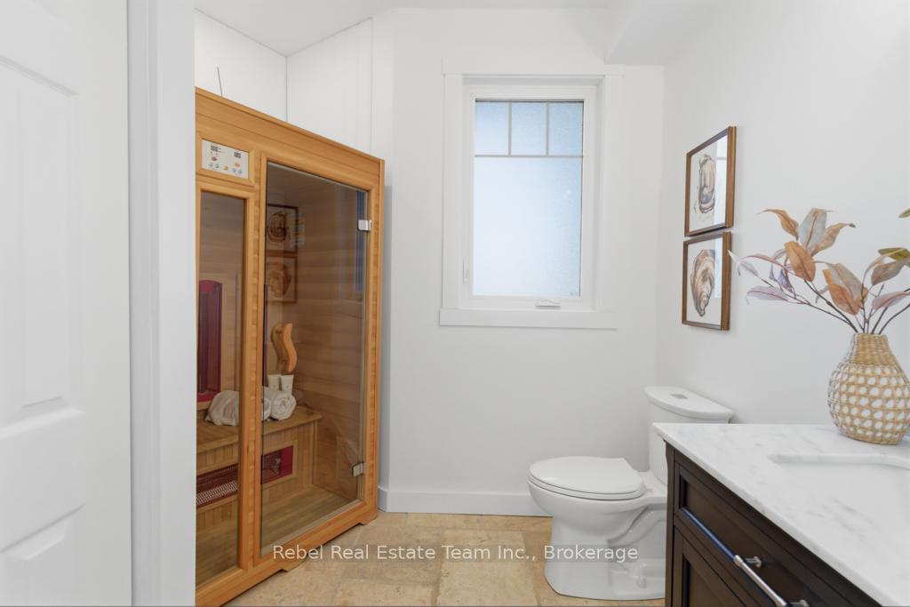 Photo 18 of 190 Lakeshore Road, Brighton, Rural Brighton — HOMEH