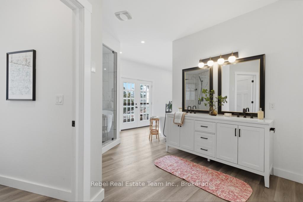 Photo 24 of 190 Lakeshore Road, Brighton, Rural Brighton — HOMEH