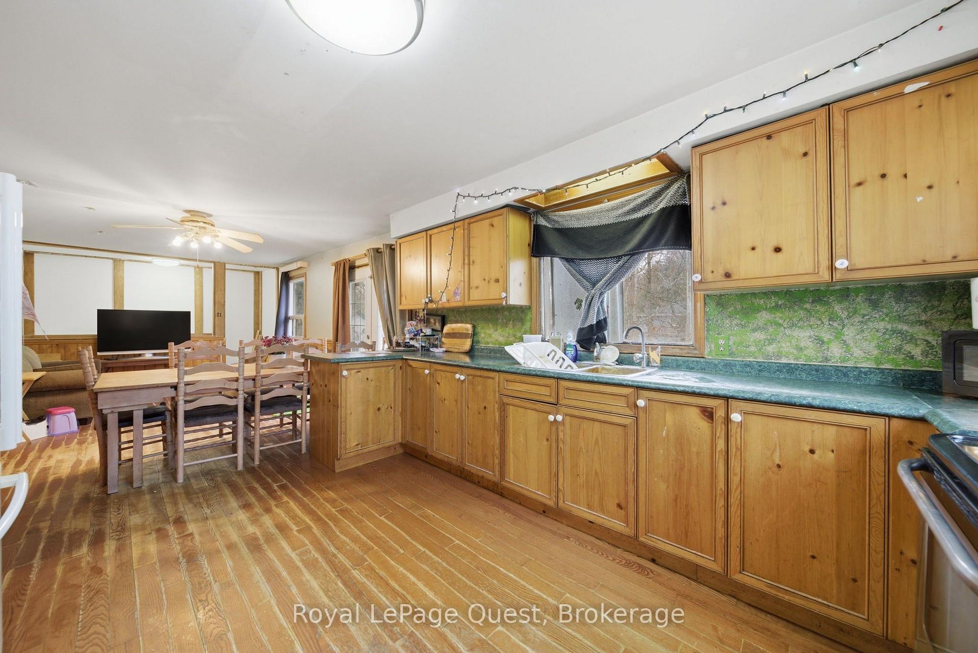 Photo 4 of 7476 Ash Crescent, Ramara, Rural Ramara — HOMEH