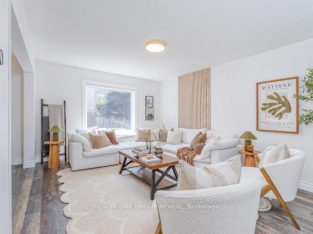 Photo 7 of 6 Steinway Drive, Scugog, Port Perry — HOMEH