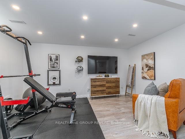 Photo 25 of 6 Steinway Drive, Scugog, Port Perry — HOMEH