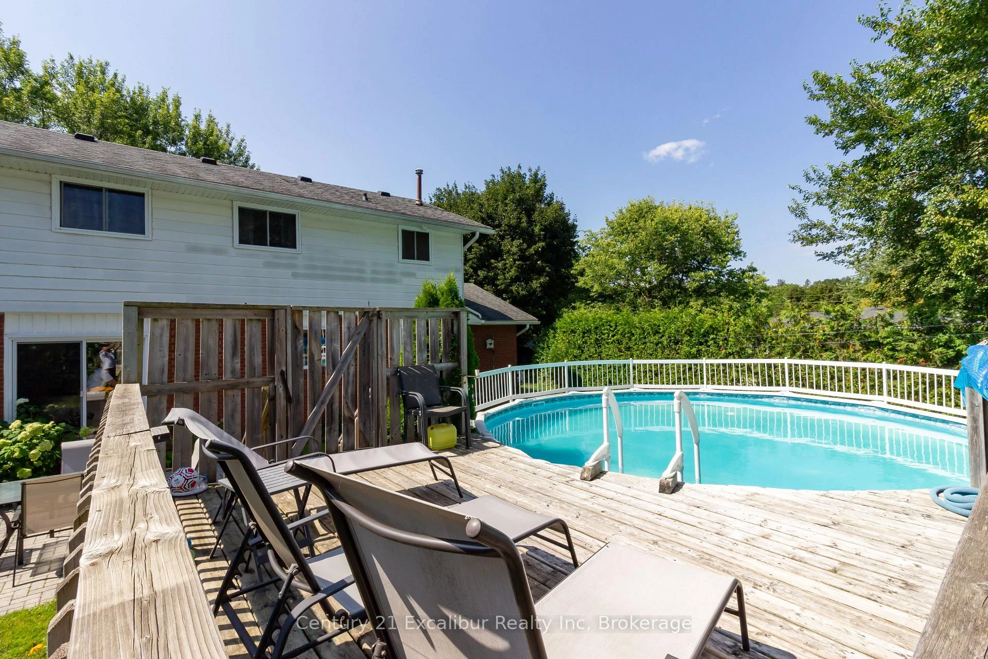 Photo 18 of 6 Braeside Road, Centre Wellington, Fergus — HOMEH