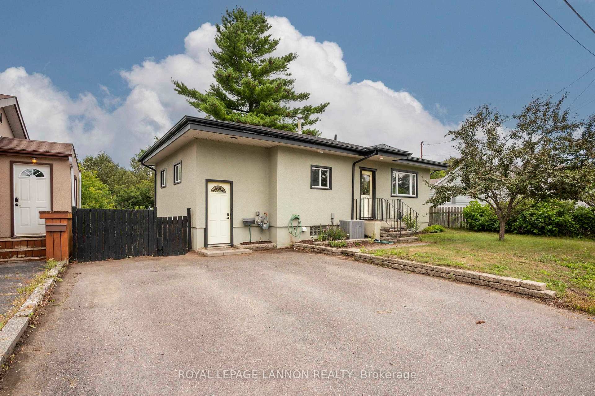 Photo 2 of 262 Theresa Street, Thunder Bay, Shuniah — HOMEH