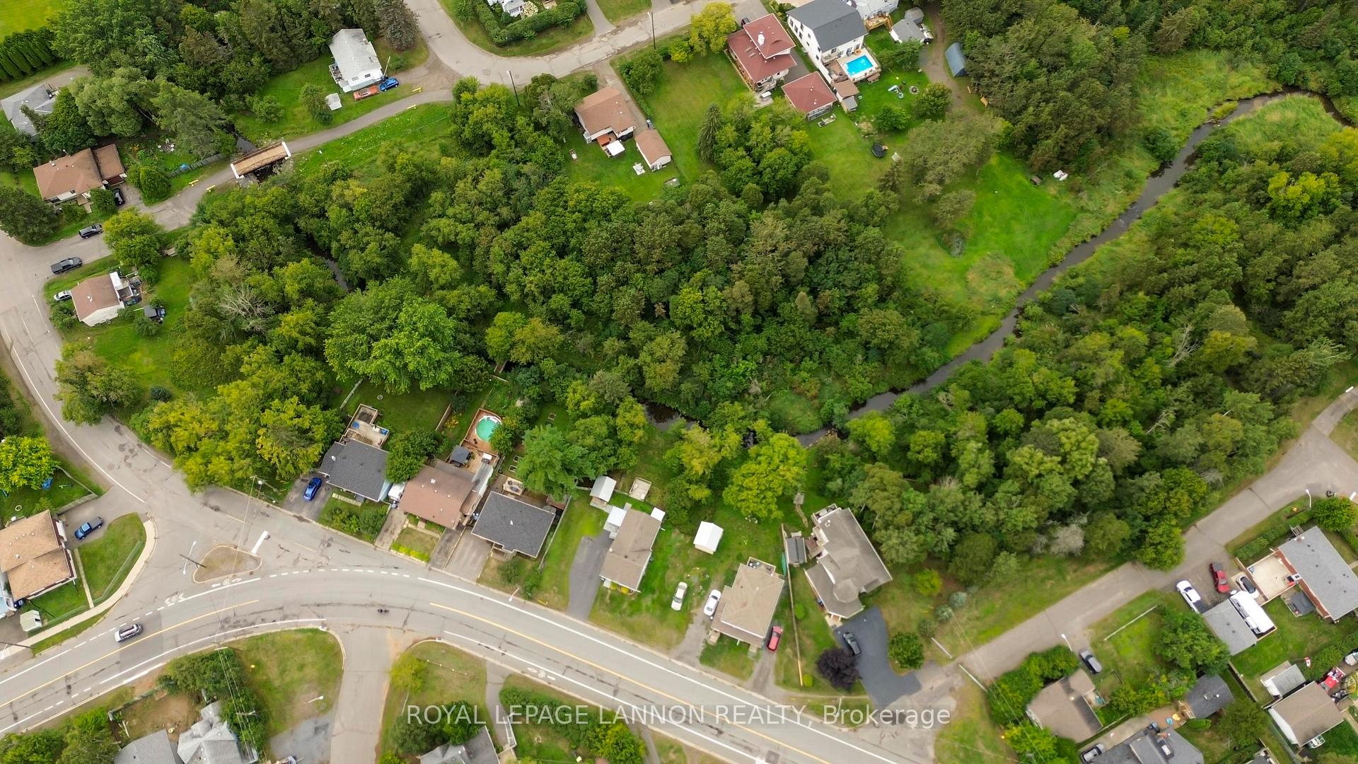Photo 4 of 262 Theresa Street, Thunder Bay, Shuniah — HOMEH
