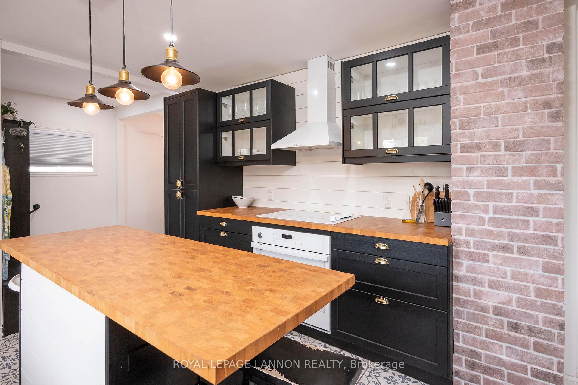 Photo 13 of 262 Theresa Street, Thunder Bay, Shuniah — HOMEH