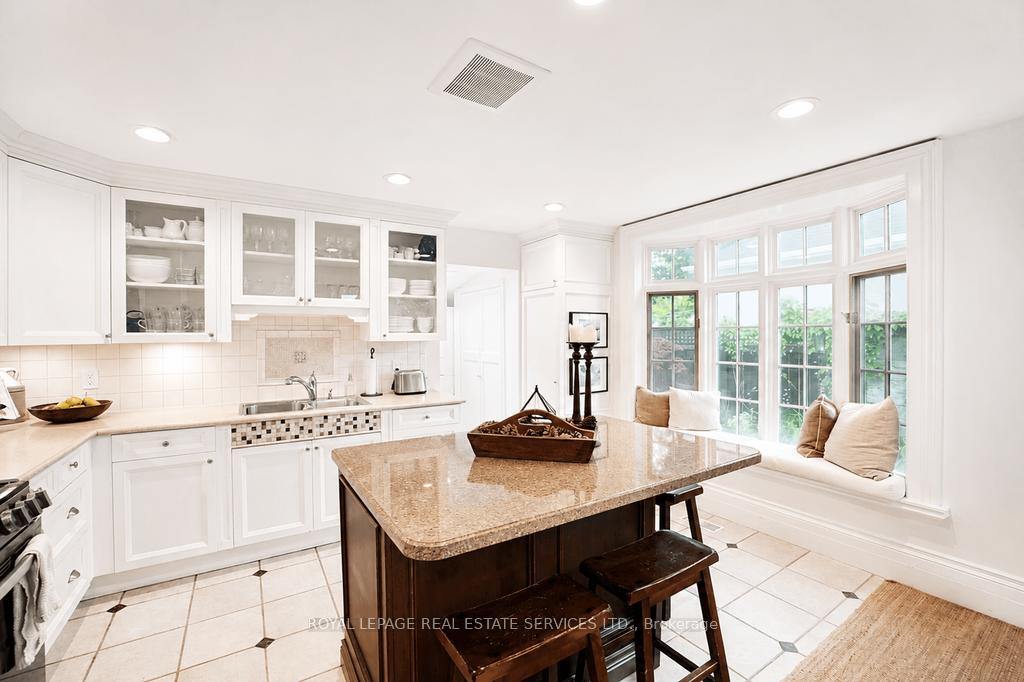 Photo 22 of 124 Chisholm Street, Oakville, Central — HOMEH