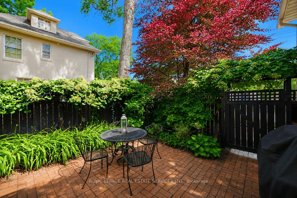 Photo 43 of 124 Chisholm Street, Oakville, Central — HOMEH