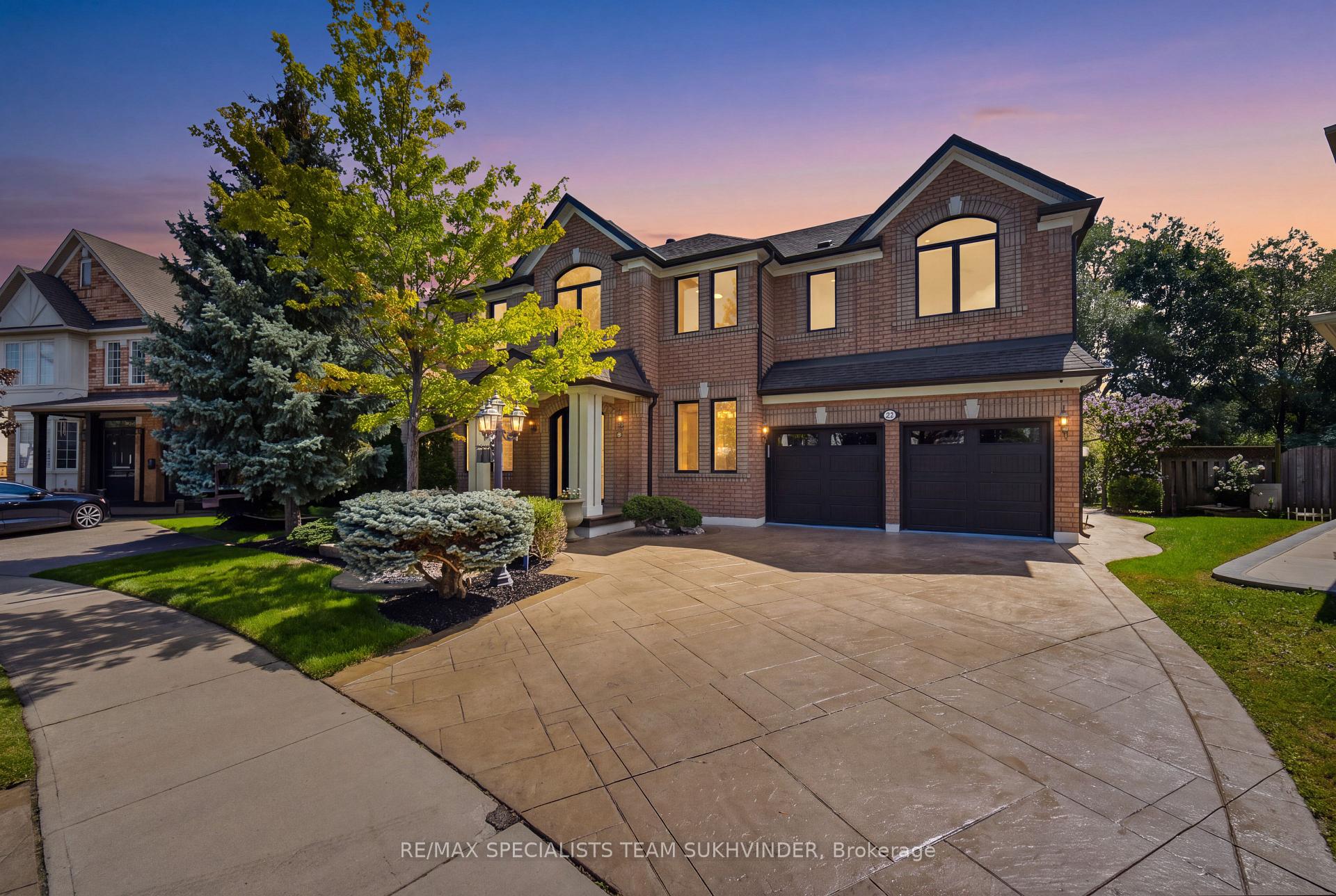 Photo 1 of 31 Linstock Drive, Brampton, Vales of Castlemore — HOMEH