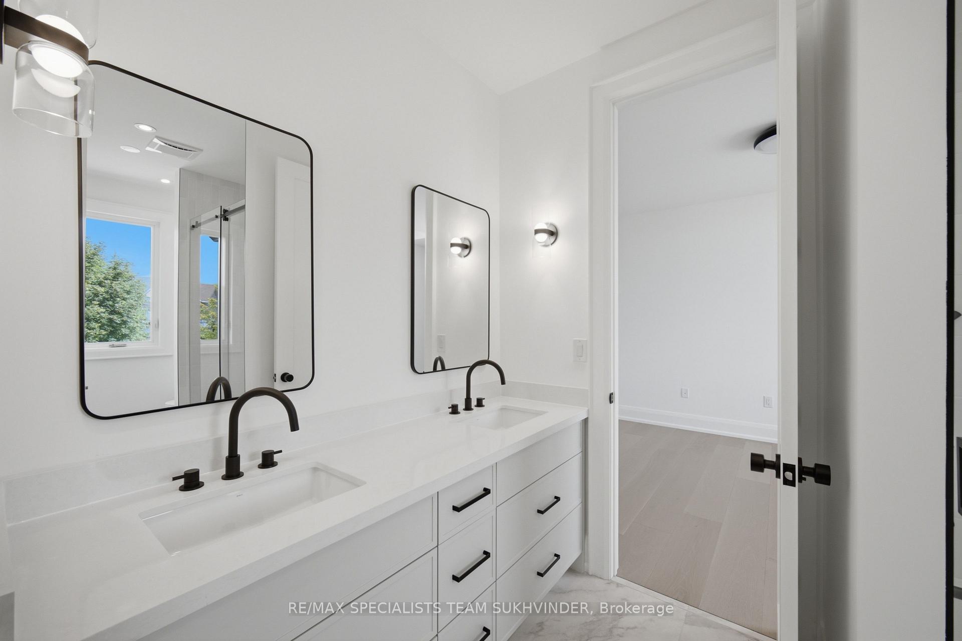 Photo 24 of 31 Linstock Drive, Brampton, Vales of Castlemore — HOMEH