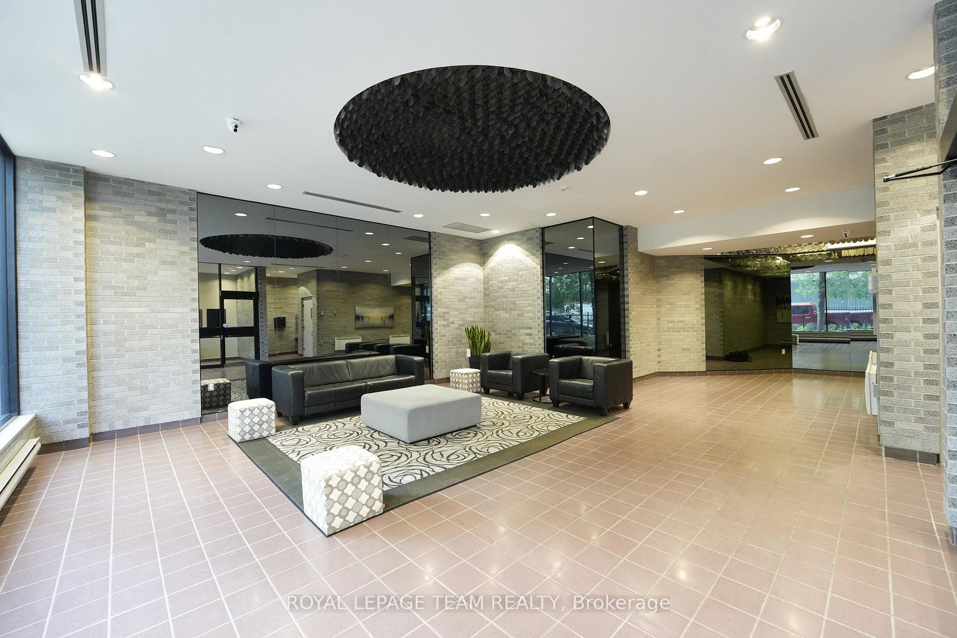 Photo 4 of Unit 903, 18 Nepean Street, Ottawa, Ottawa Centre — HOMEH