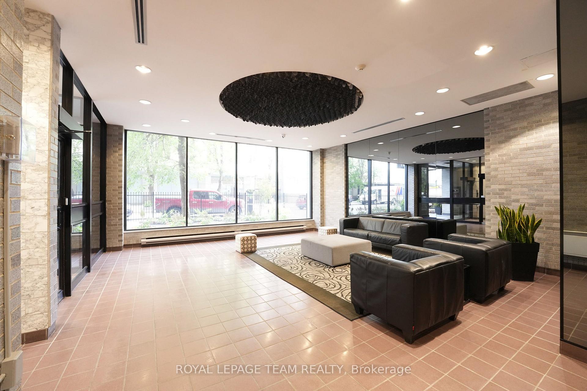 Photo 5 of Unit 903, 18 Nepean Street, Ottawa, Ottawa Centre — HOMEH