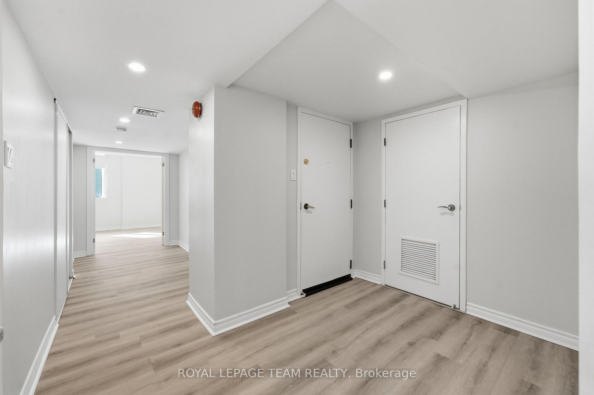 Photo 7 of Unit 903, 18 Nepean Street, Ottawa, Ottawa Centre — HOMEH