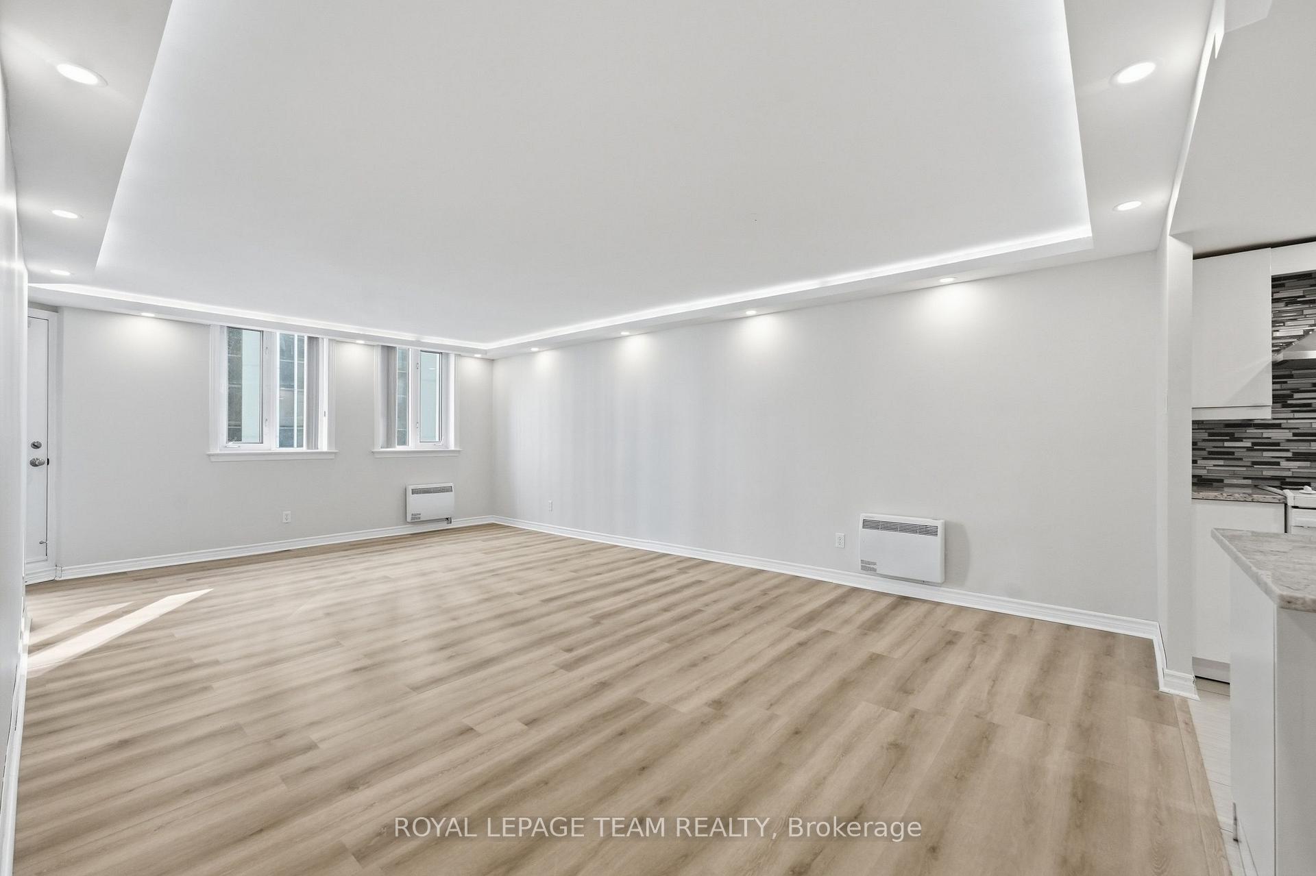 Photo 13 of Unit 903, 18 Nepean Street, Ottawa, Ottawa Centre — HOMEH