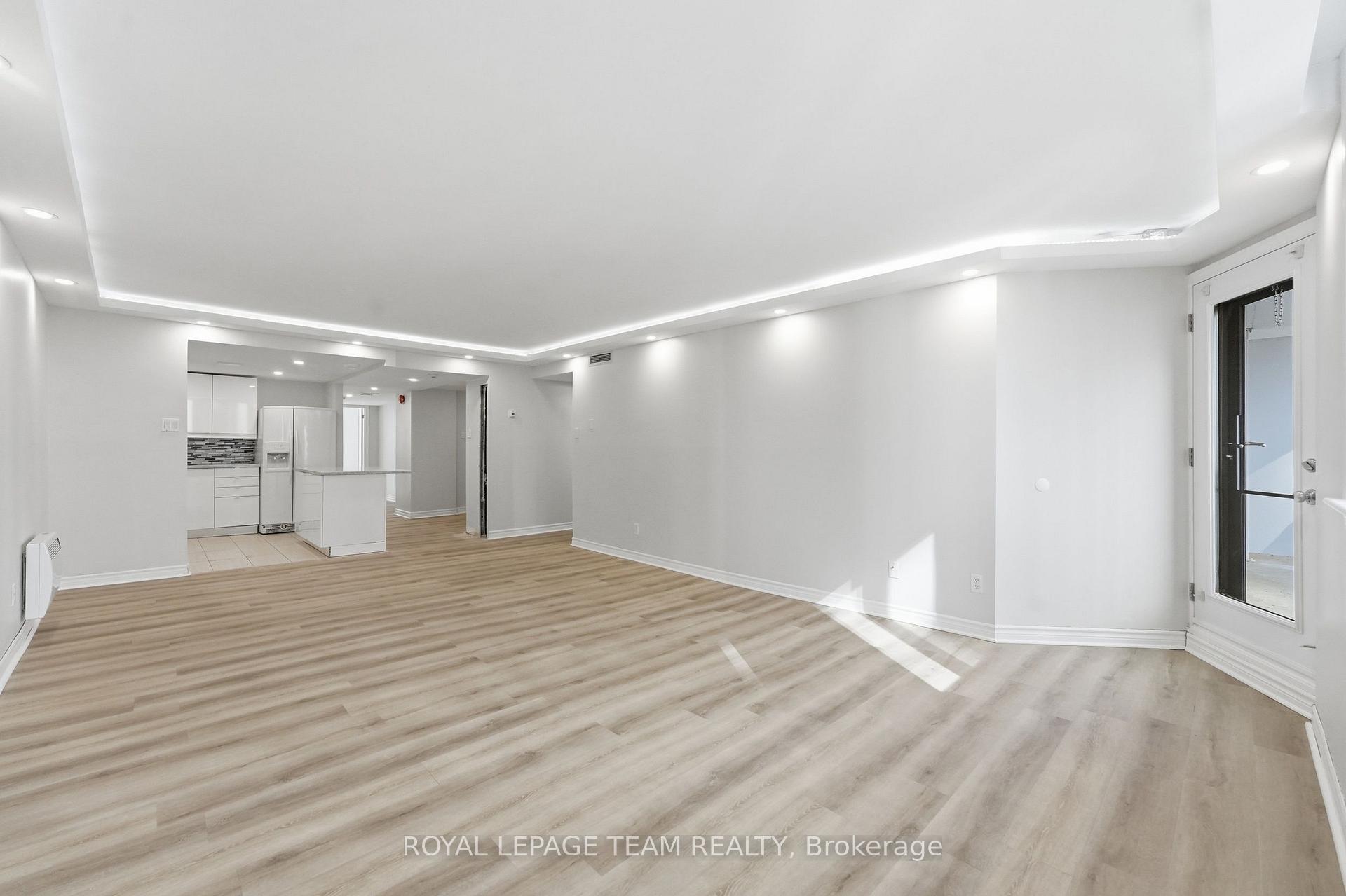 Photo 14 of Unit 903, 18 Nepean Street, Ottawa, Ottawa Centre — HOMEH