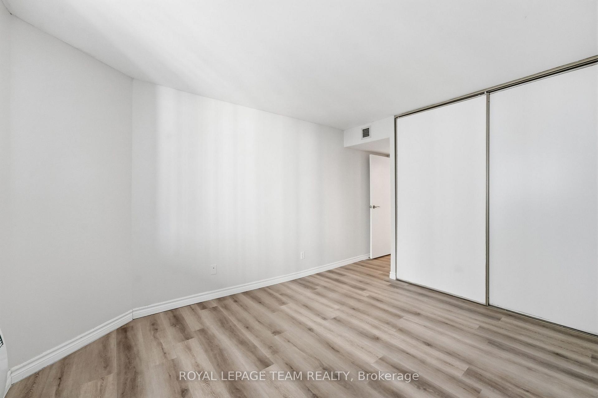 Photo 26 of Unit 903, 18 Nepean Street, Ottawa, Ottawa Centre — HOMEH