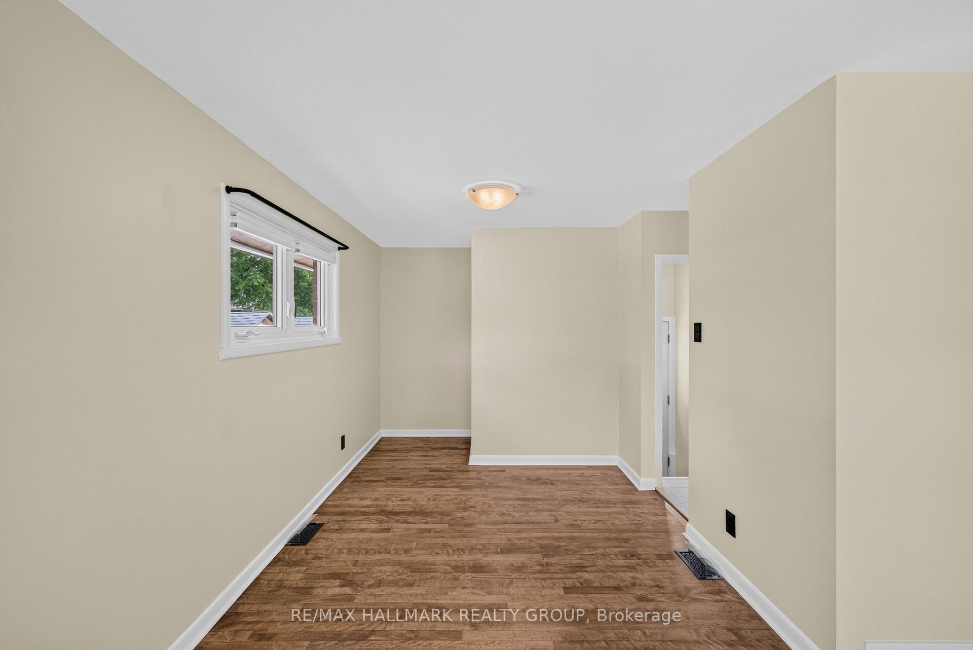 Photo 10 of 1143 Gateway Road, Ottawa, Parkway Park — HOMEH