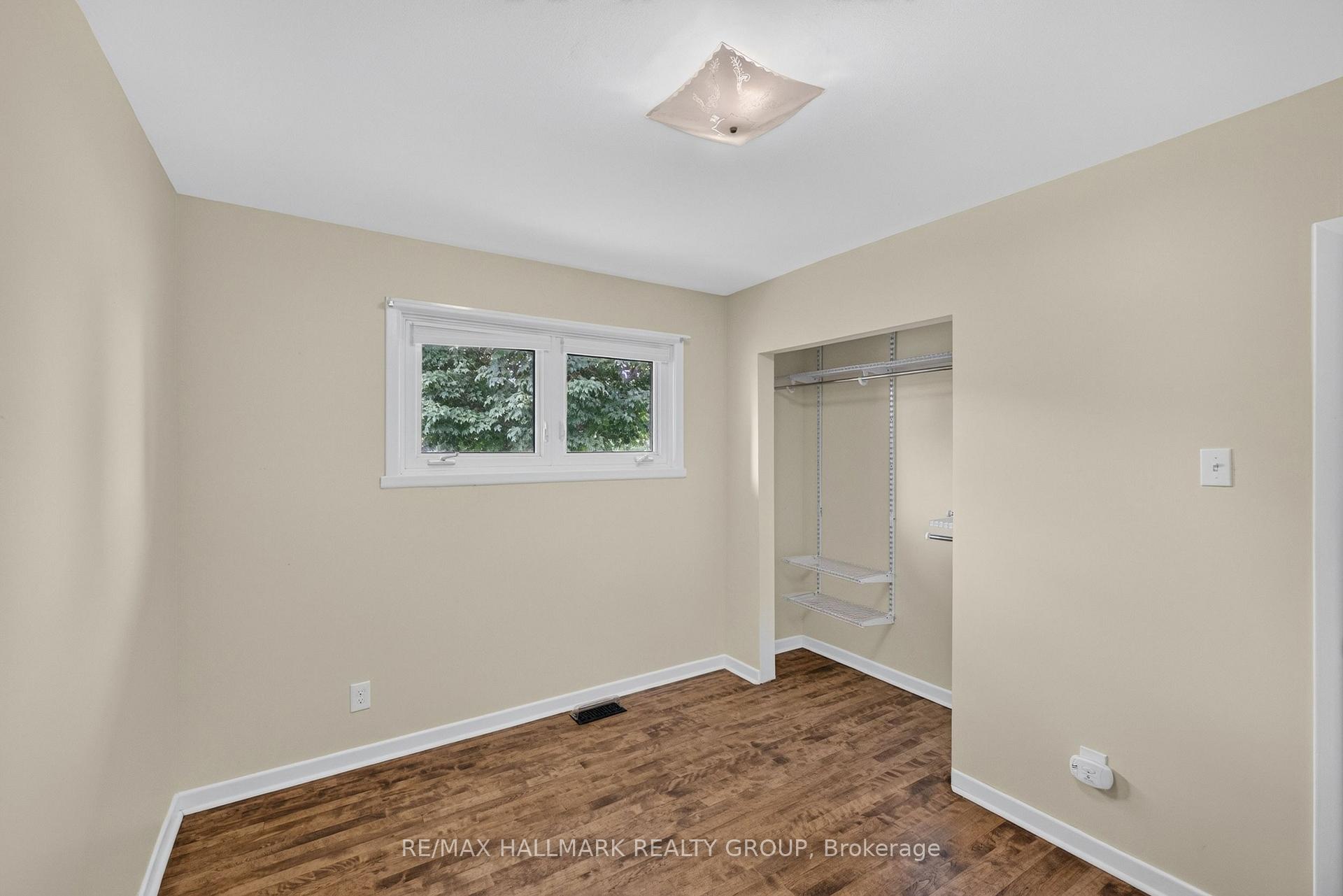 Photo 18 of 1143 Gateway Road, Ottawa, Parkway Park — HOMEH