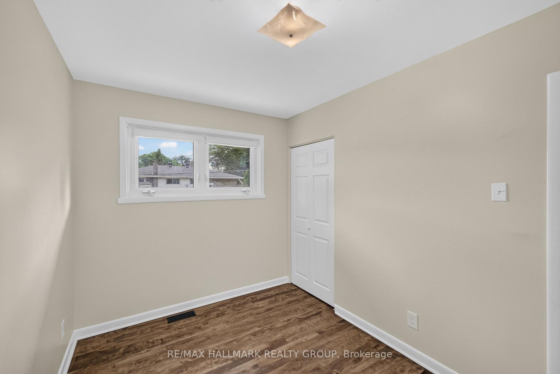 Photo 19 of 1143 Gateway Road, Ottawa, Parkway Park — HOMEH