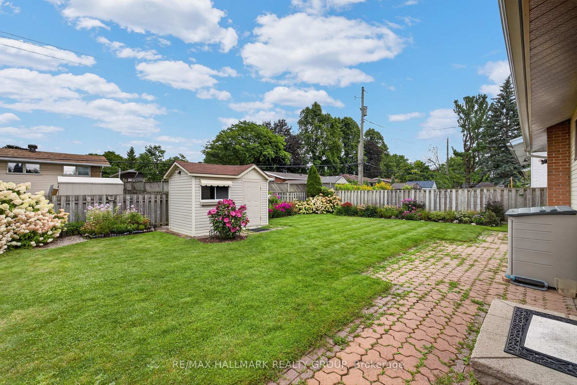 Photo 26 of 1143 Gateway Road, Ottawa, Parkway Park — HOMEH