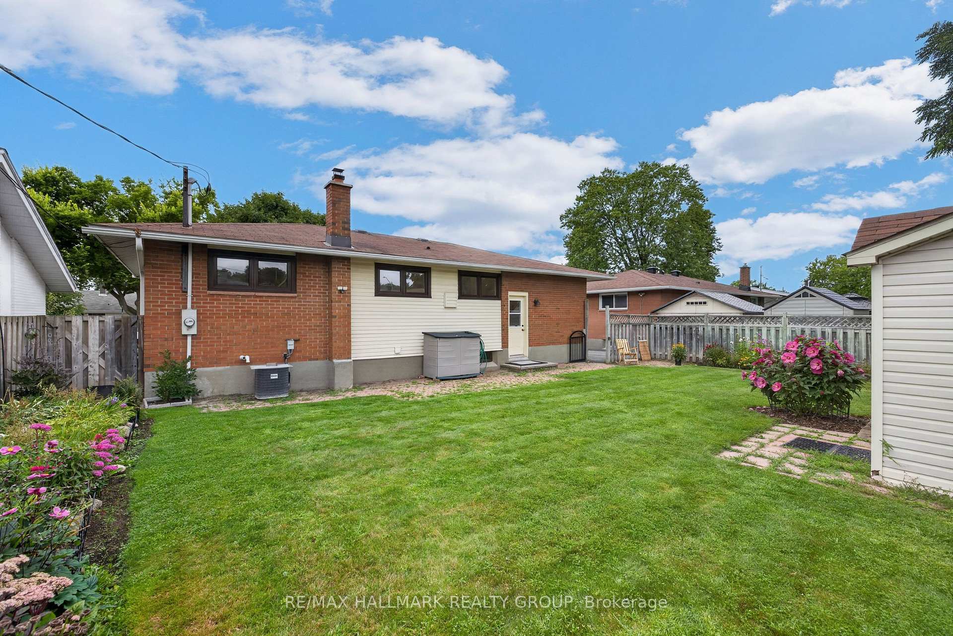 Photo 27 of 1143 Gateway Road, Ottawa, Parkway Park — HOMEH