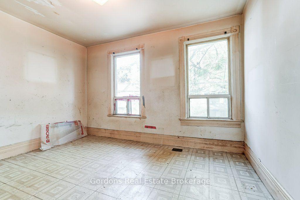 Photo 20 of 166 Munro Street, Toronto, South Riverdale — HOMEH