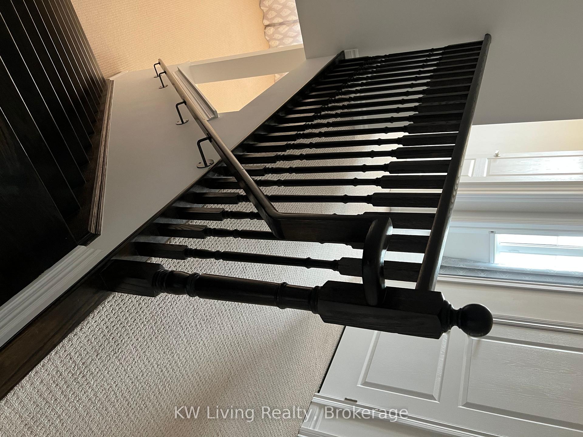 Photo 7 of 59 Tabaret Crescent, Oshawa, Windfields — HOMEH