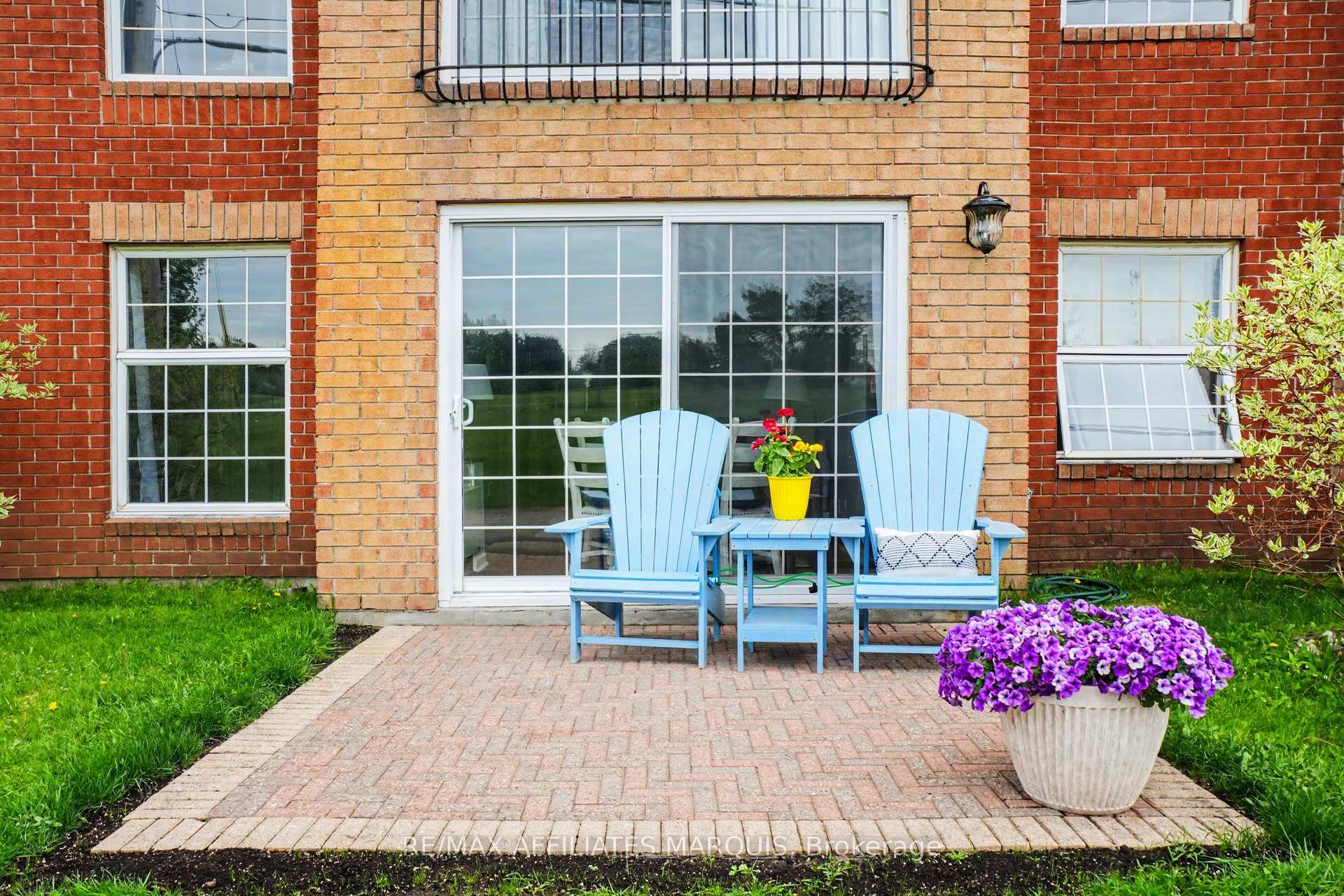 Front of Unit 115, 40 Pearl Street