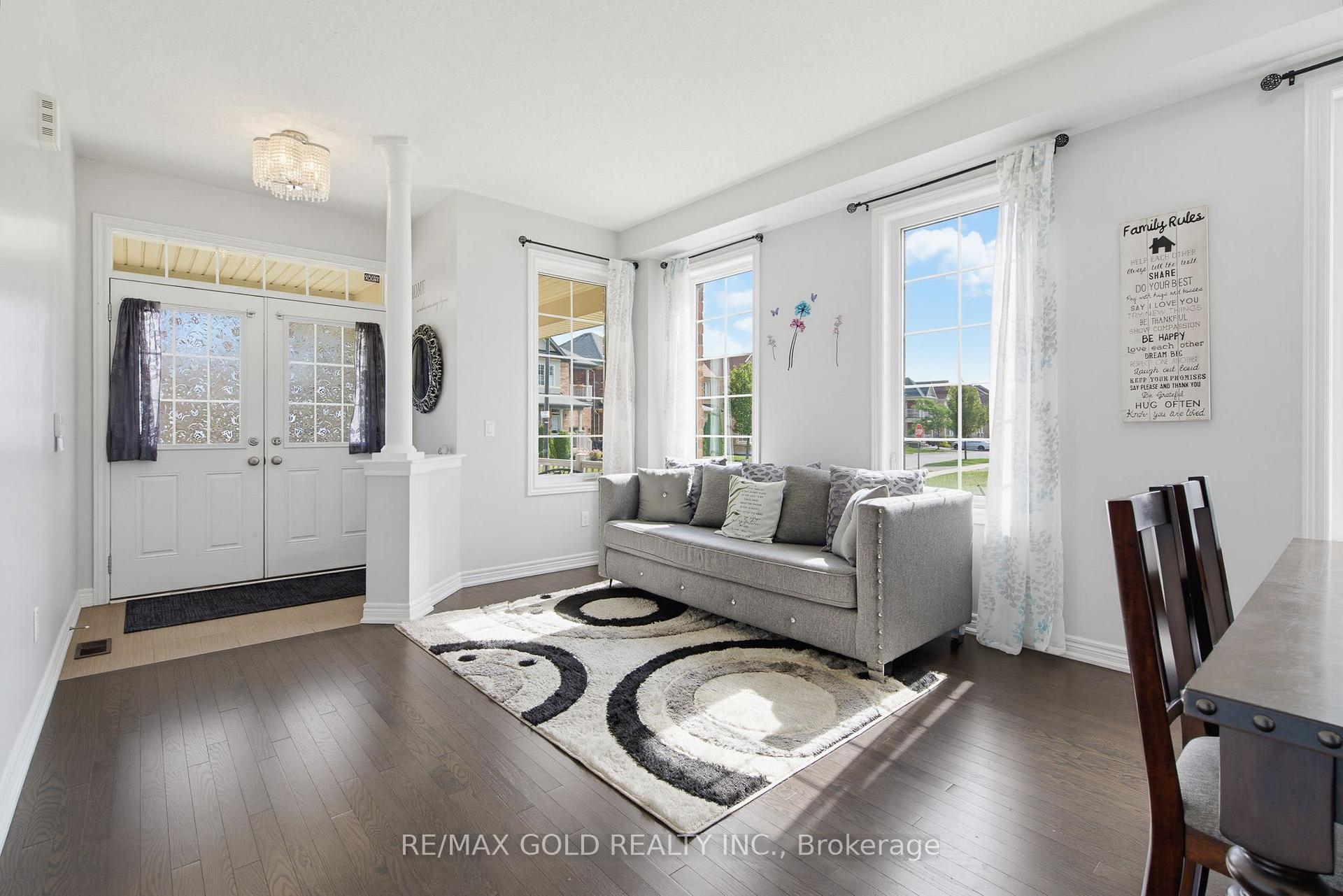 Photo 6 of 8 Zelda Road, Brampton, Sandringham-Wellington North — HOMEH