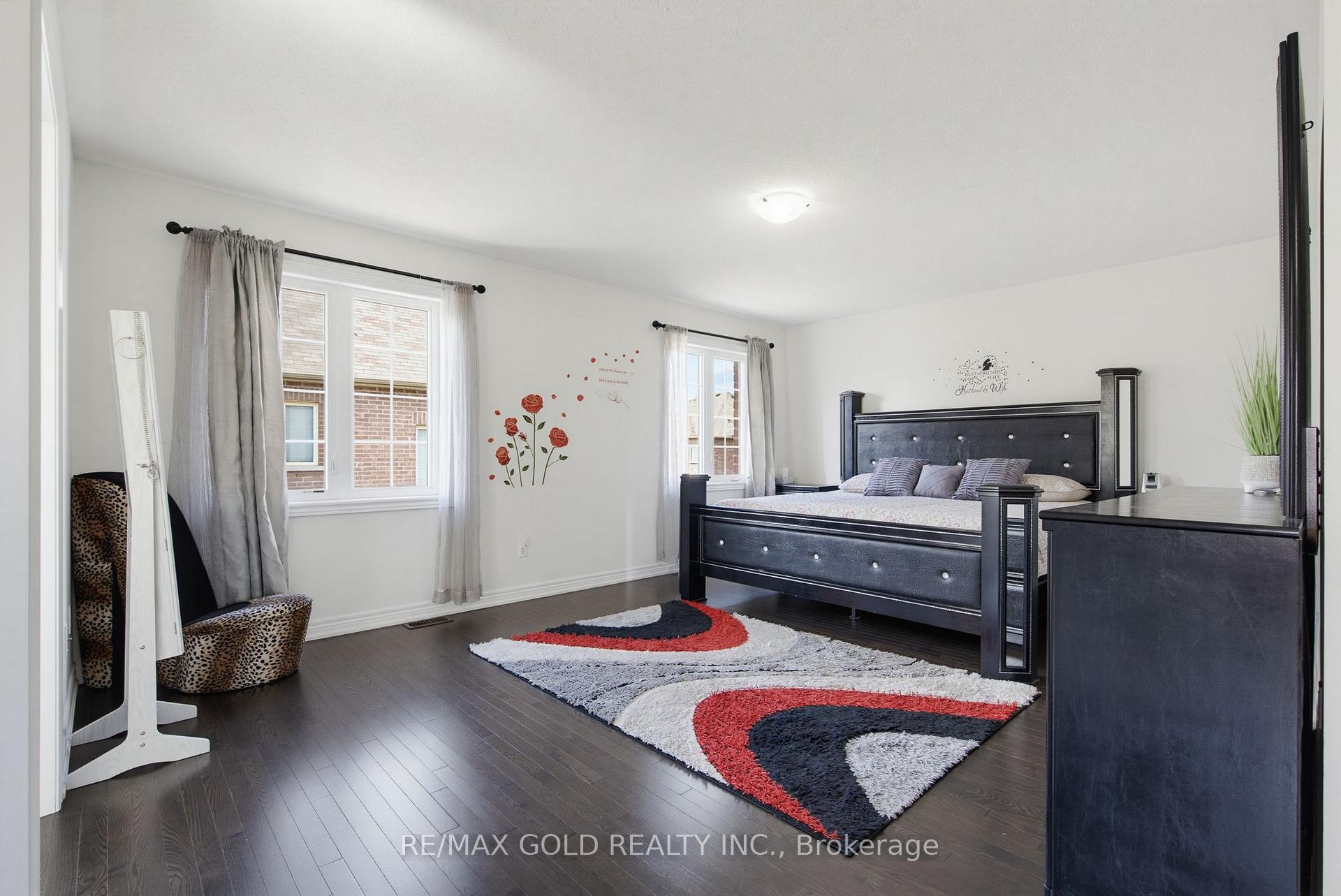 Photo 17 of 8 Zelda Road, Brampton, Sandringham-Wellington North — HOMEH