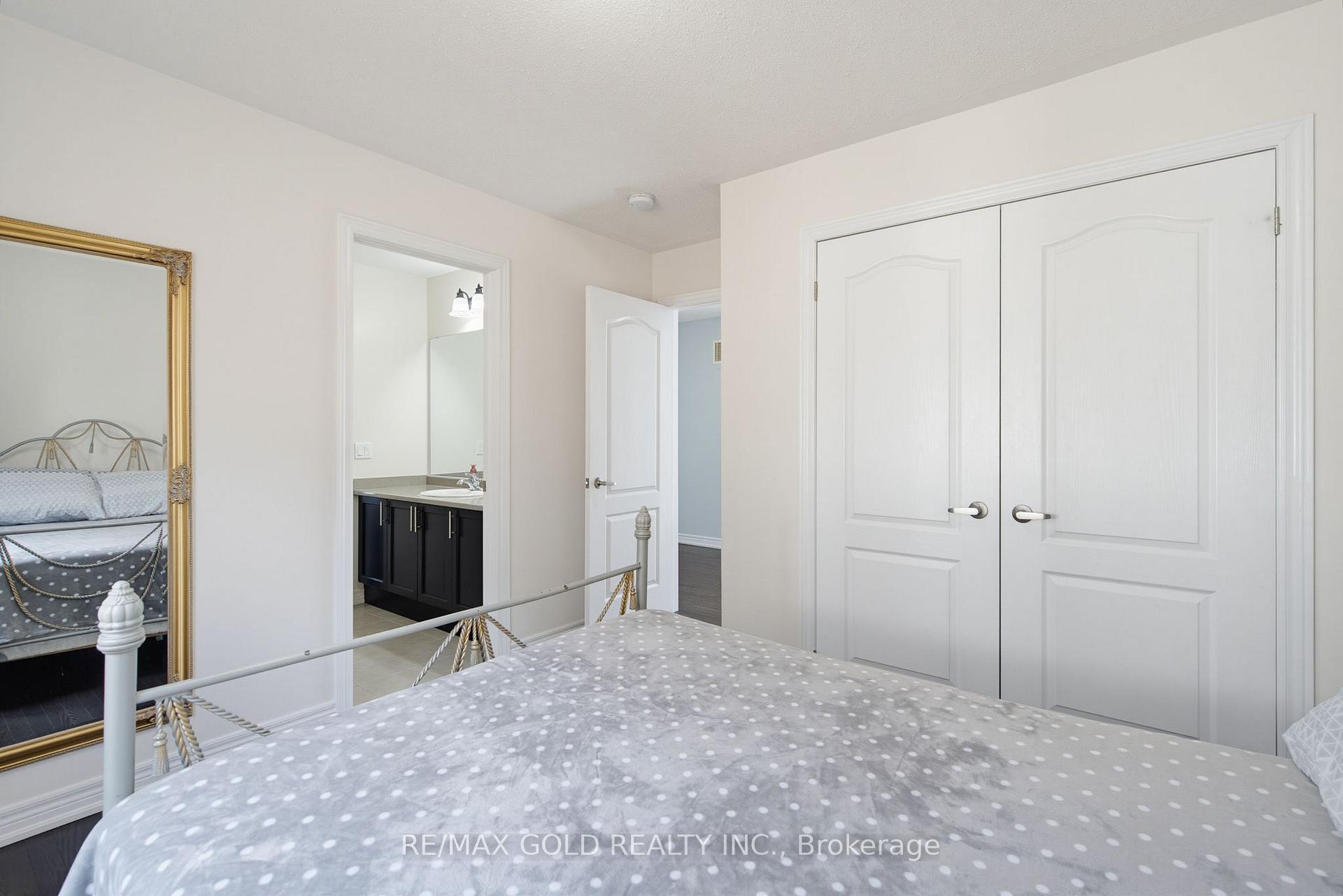 Photo 22 of 8 Zelda Road, Brampton, Sandringham-Wellington North — HOMEH