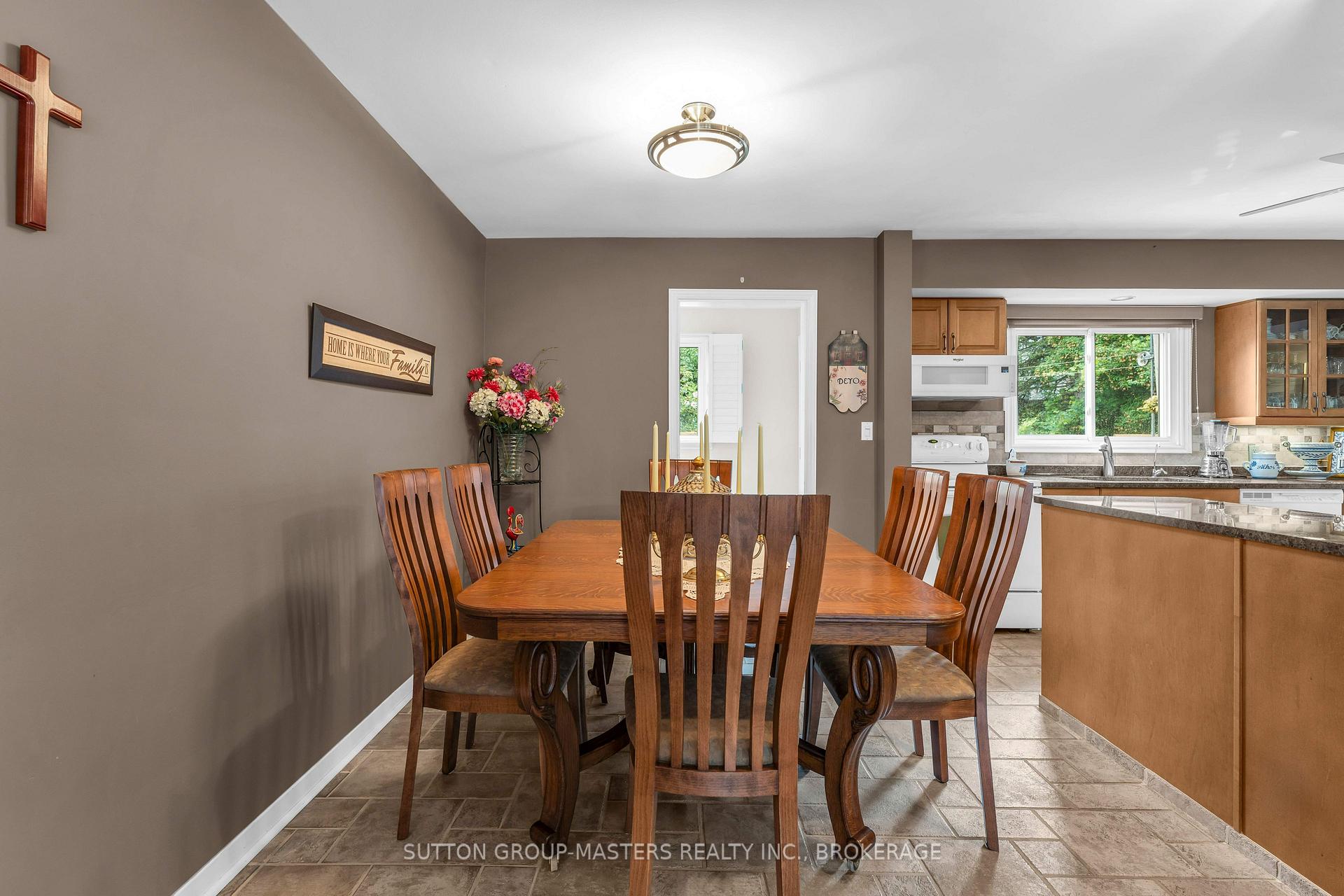 Photo 10 of 120 Liddell Crescent, Kingston, Polson Park — HOMEH