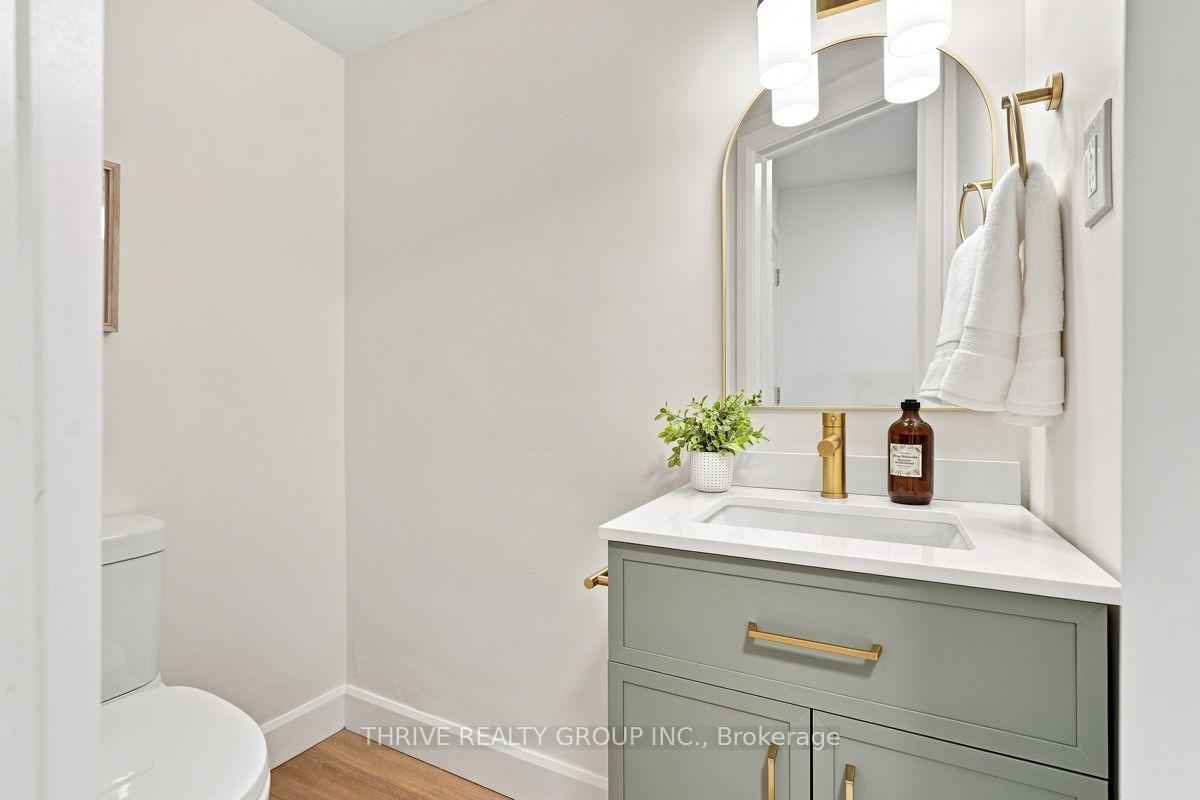 Photo 42 of Unit 8, 159 Sandringam Crescent, London, South R — HOMEH