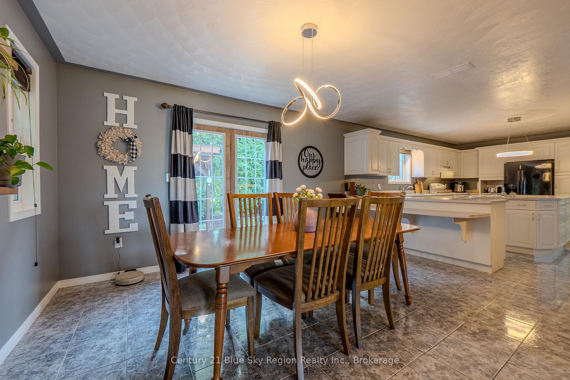 Photo 7 of 650 Coursol Road, West Nipissing, Sturgeon Falls — HOMEH