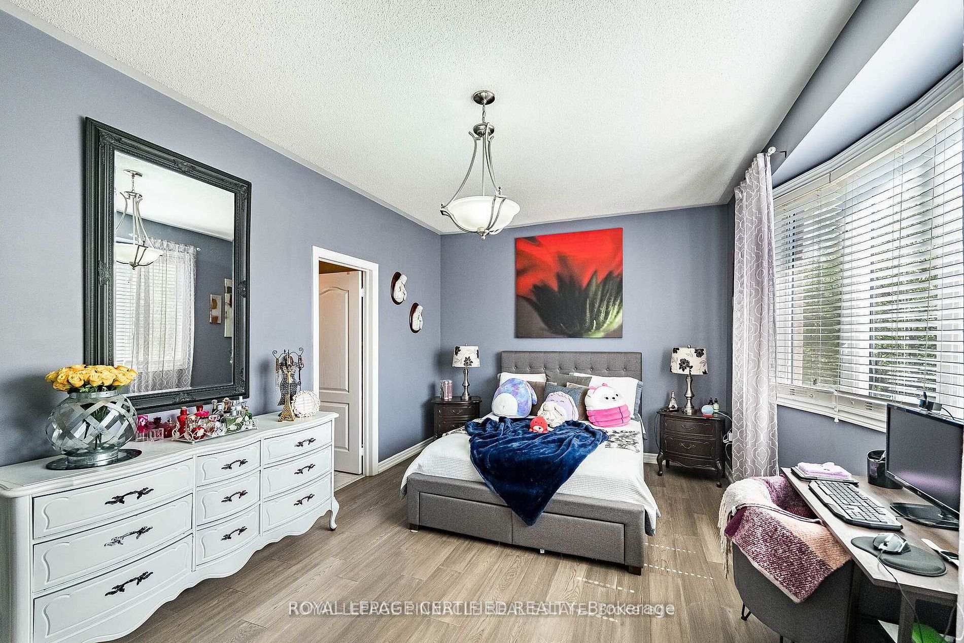 Photo 18 of 2368 Foxhole Circle, Oakville, Westmount — HOMEH