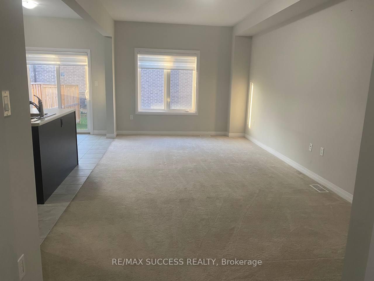 Photo 6 of Unit 38, 520 Grey Street, Brantford, Echo Place — HOMEH
