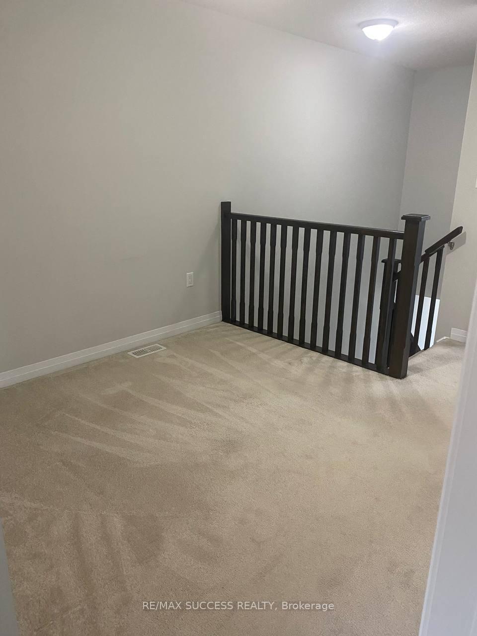 Photo 14 of Unit 38, 520 Grey Street, Brantford, Echo Place — HOMEH