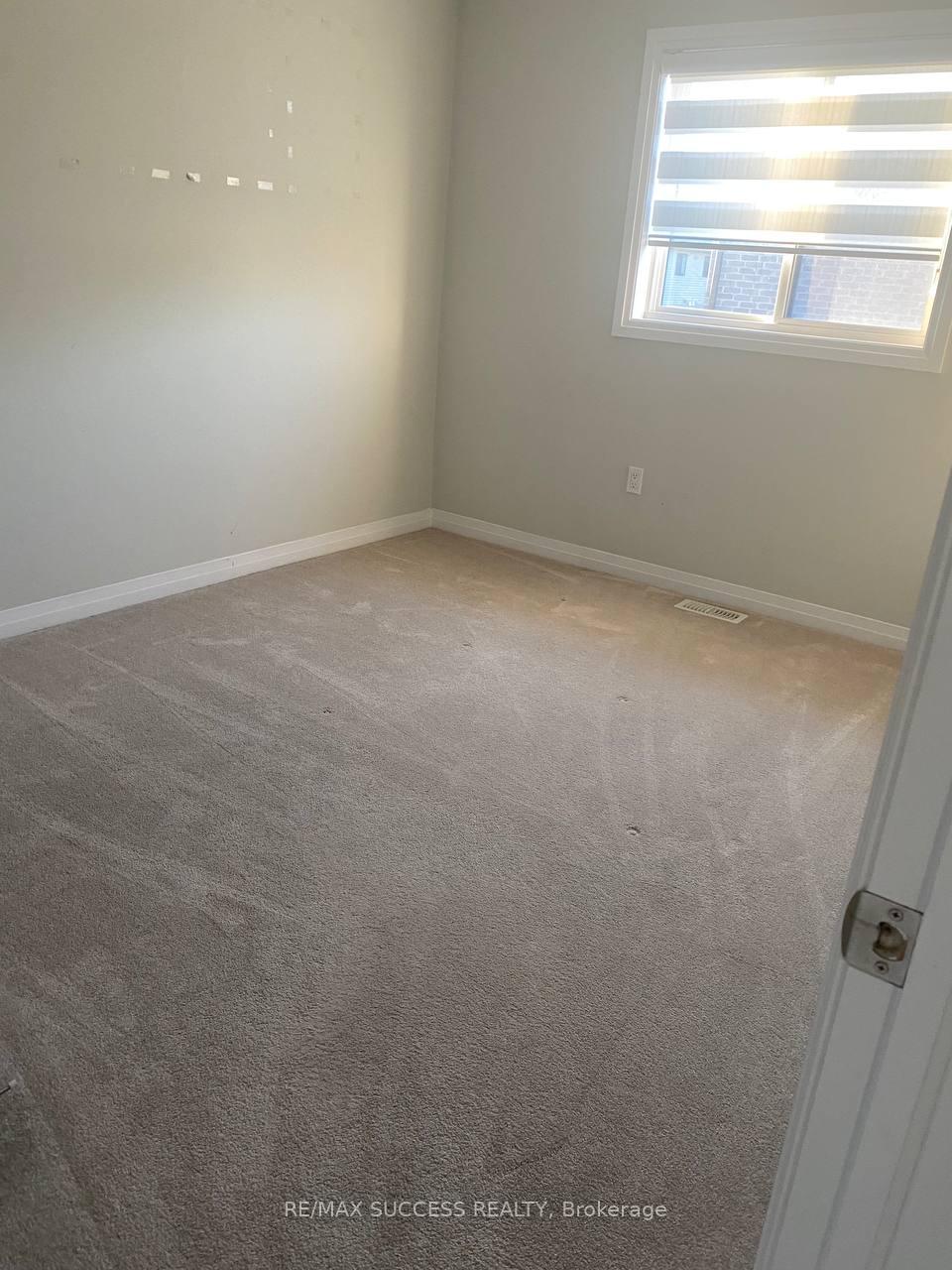 Photo 15 of Unit 38, 520 Grey Street, Brantford, Echo Place — HOMEH