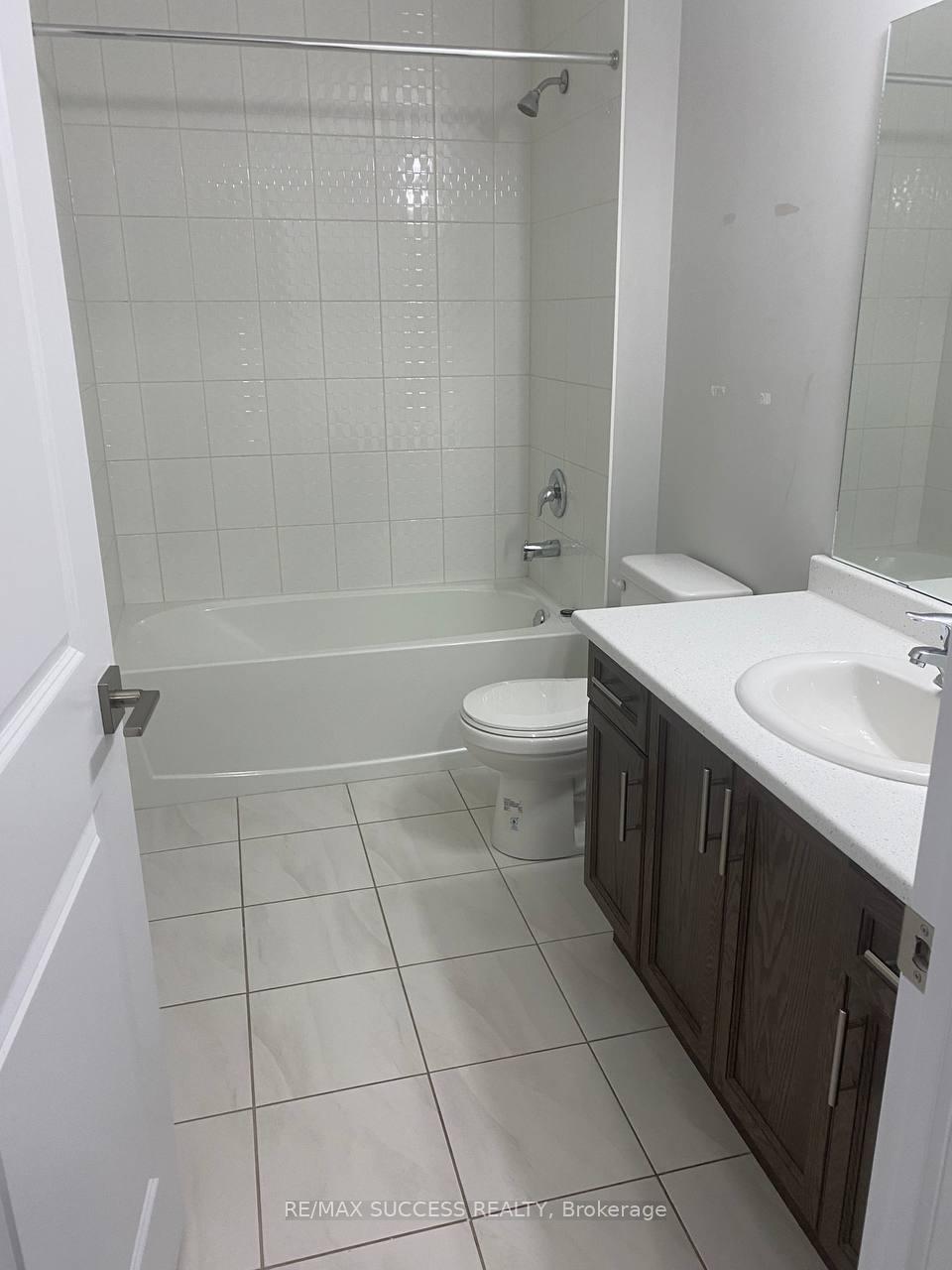 Photo 37 of Unit 38, 520 Grey Street, Brantford, Echo Place — HOMEH