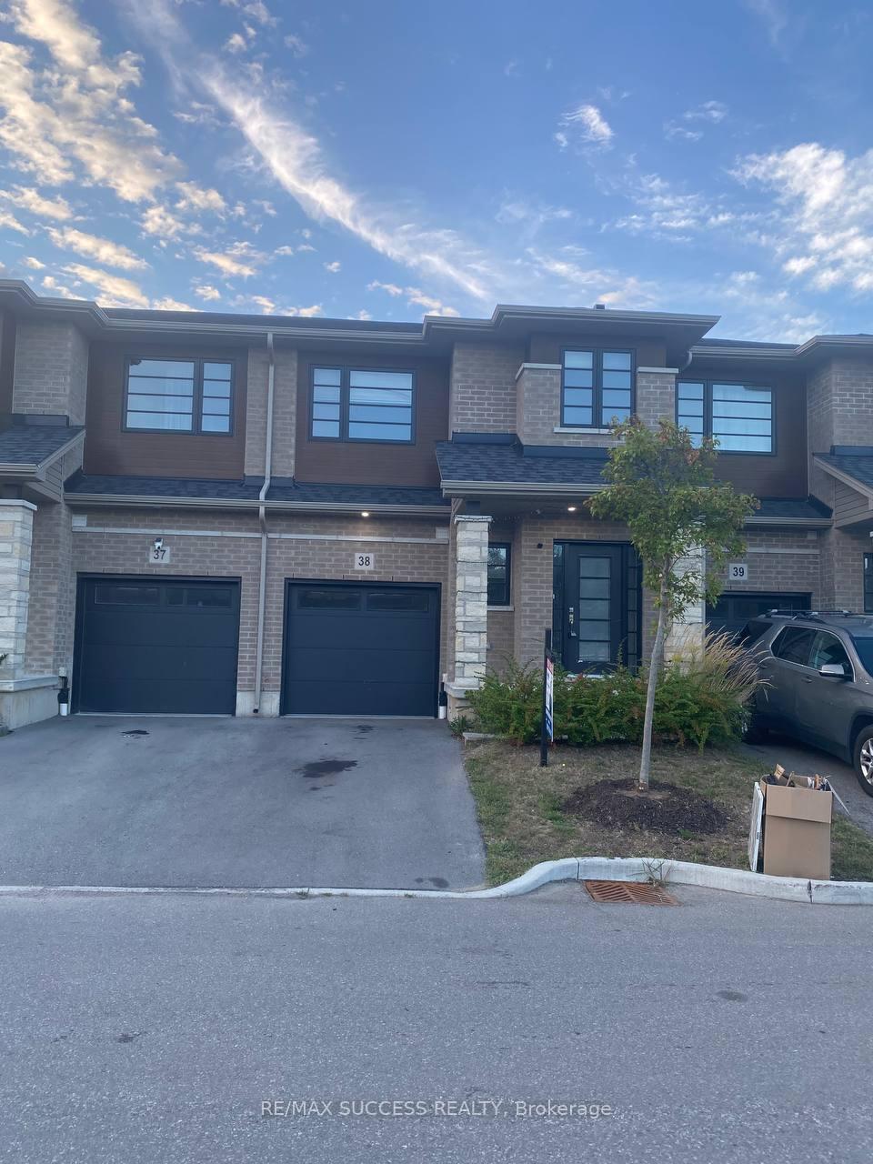 Photo 39 of Unit 38, 520 Grey Street, Brantford, Echo Place — HOMEH
