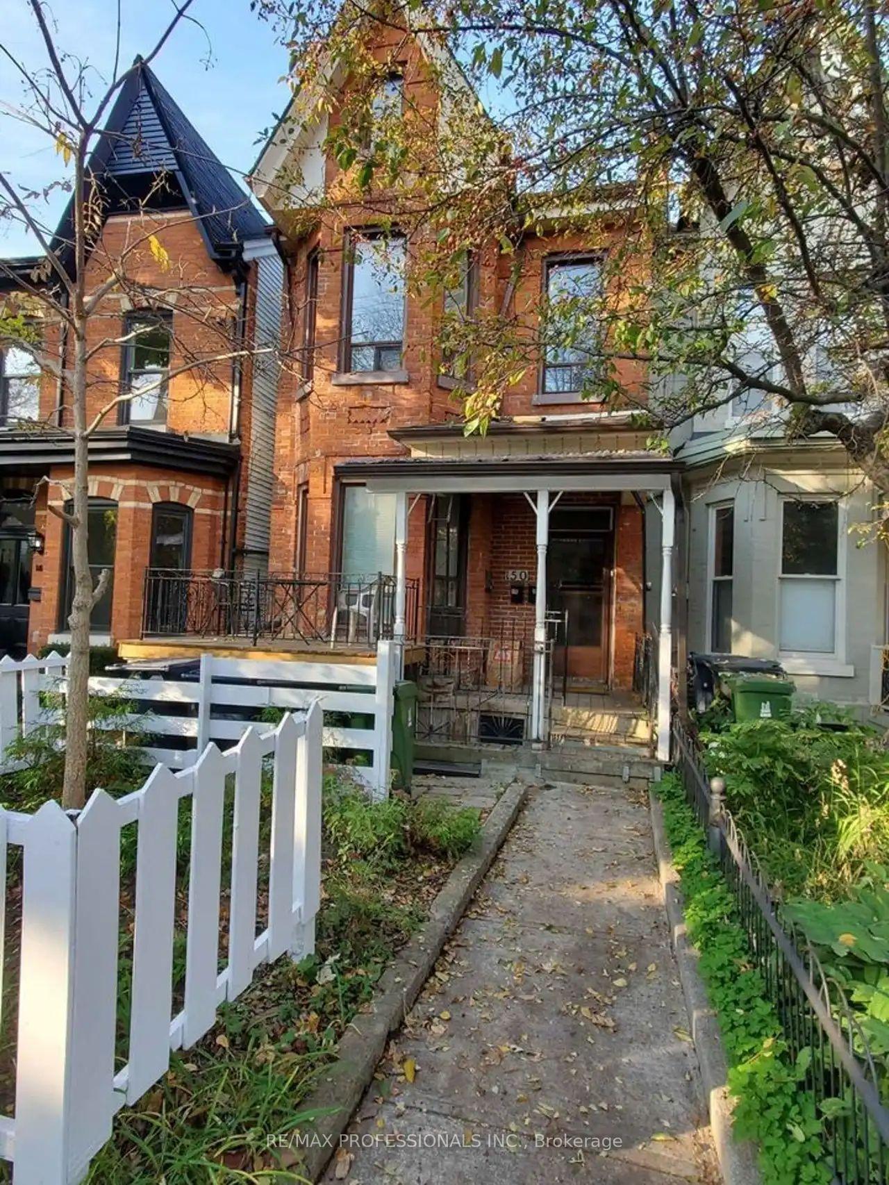 Photo of Unit MAIN LEVEL, 150 Robert Street