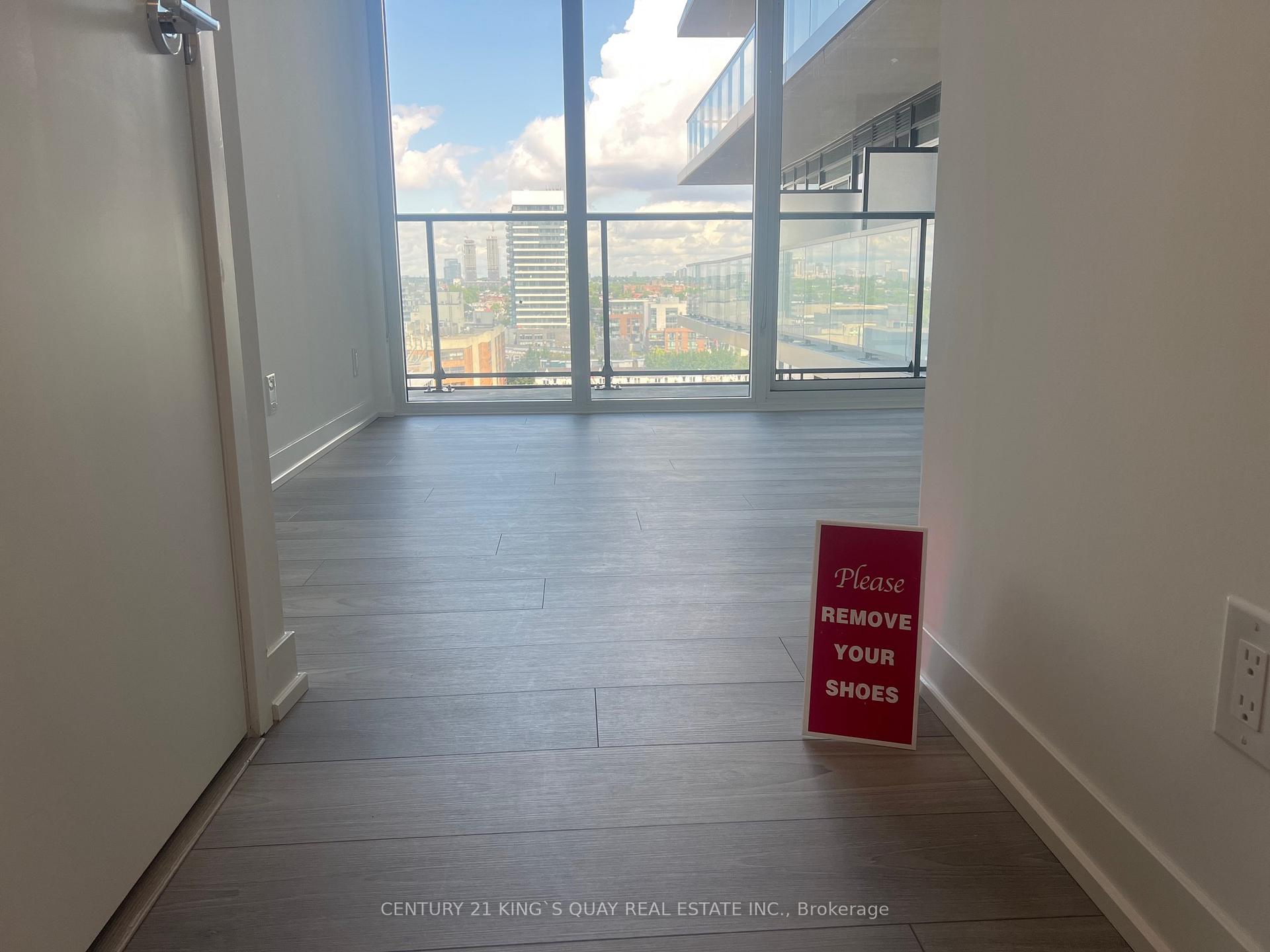 Photo 3 of Unit 903, 285 Dufferin Street, Toronto, South Parkdale — HOMEH