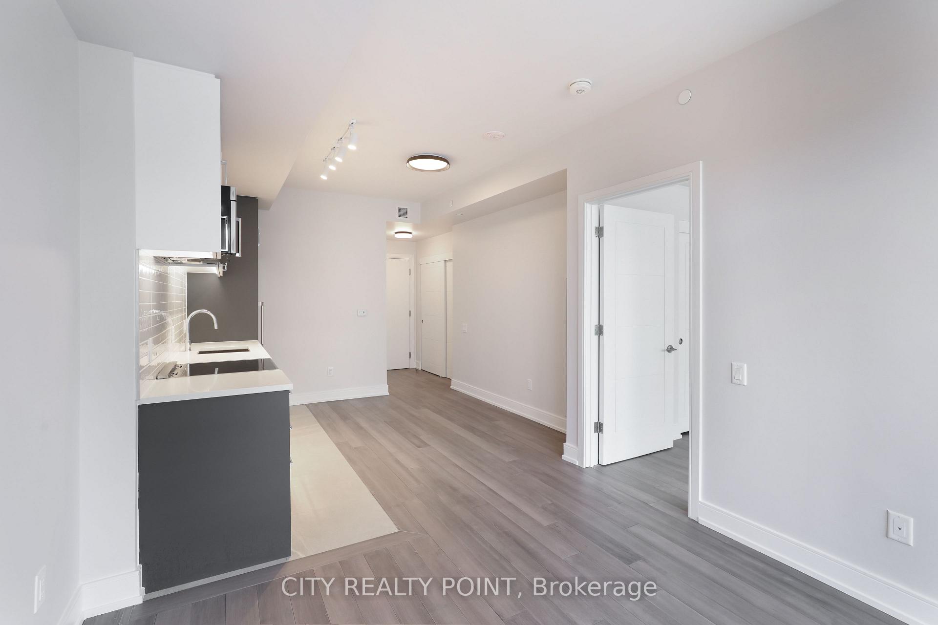 Photo 2 of Unit 1105, 2525 Bathurst Street, Toronto, Forest Hill North — HOMEH