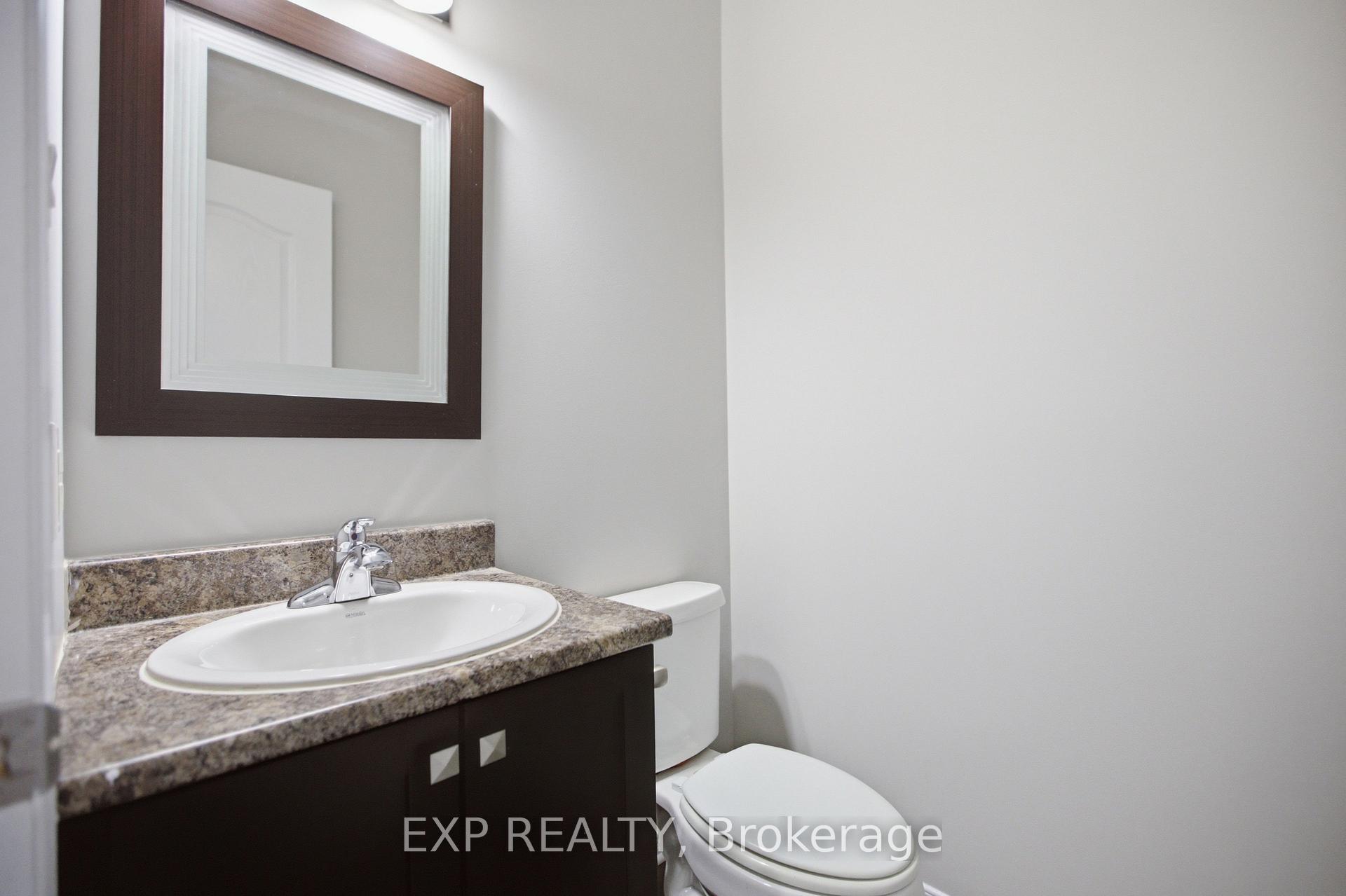 Photo 7 of 237 Eye Bright Crescent, Ottawa, Riverside South/Gloucester Glen — HOMEH