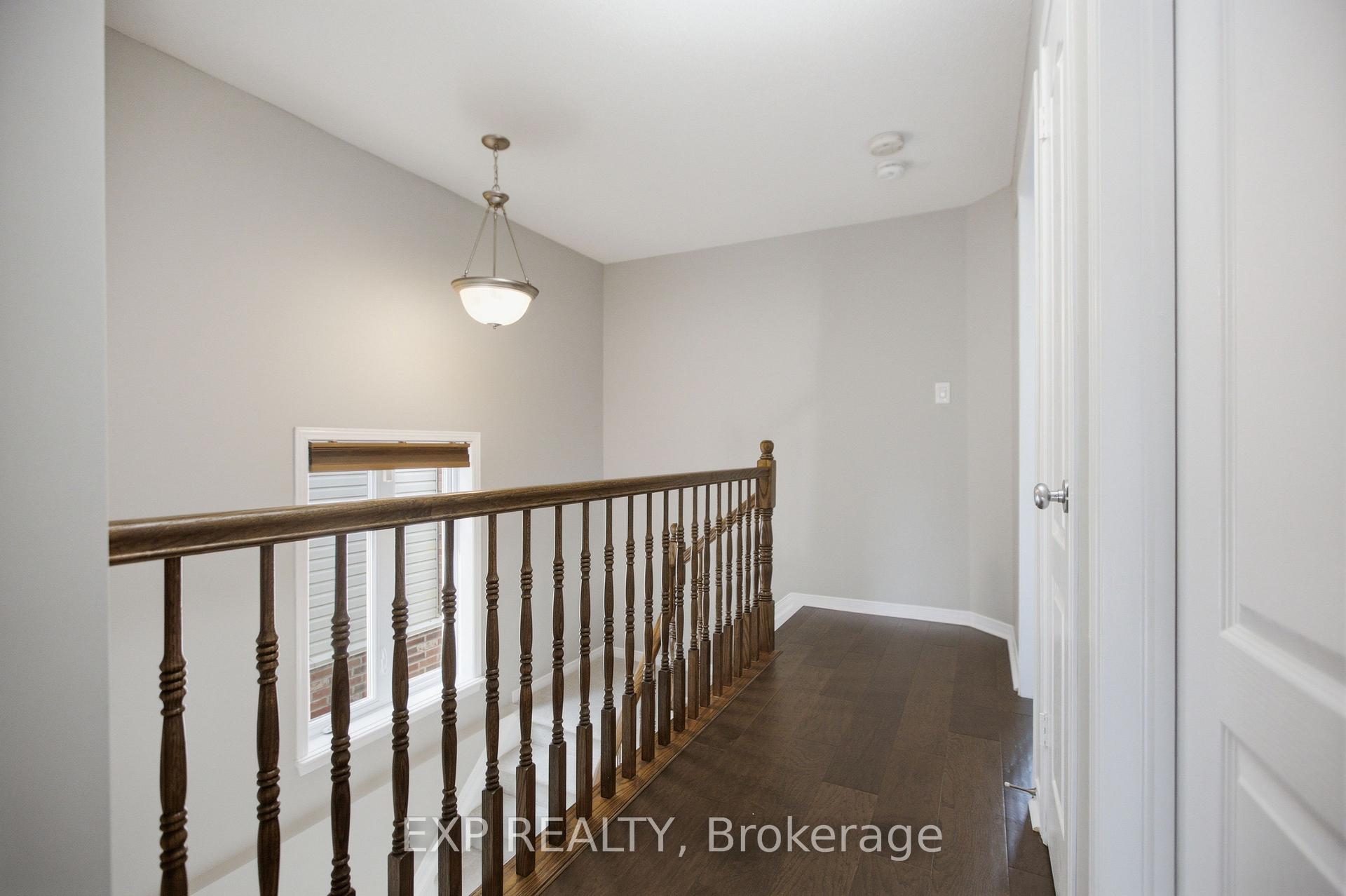 Photo 19 of 237 Eye Bright Crescent, Ottawa, Riverside South/Gloucester Glen — HOMEH