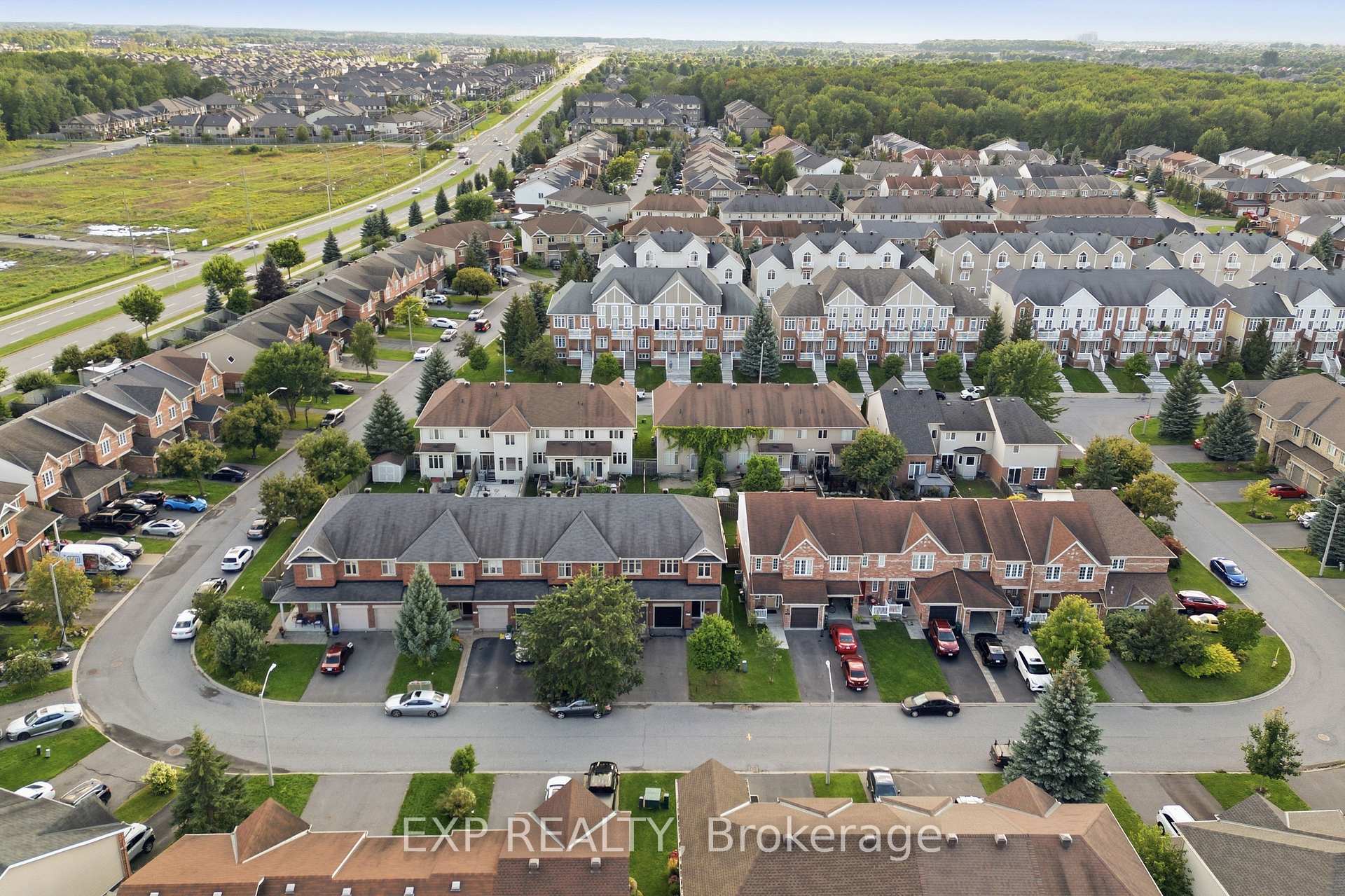 Photo 43 of 237 Eye Bright Crescent, Ottawa, Riverside South/Gloucester Glen — HOMEH