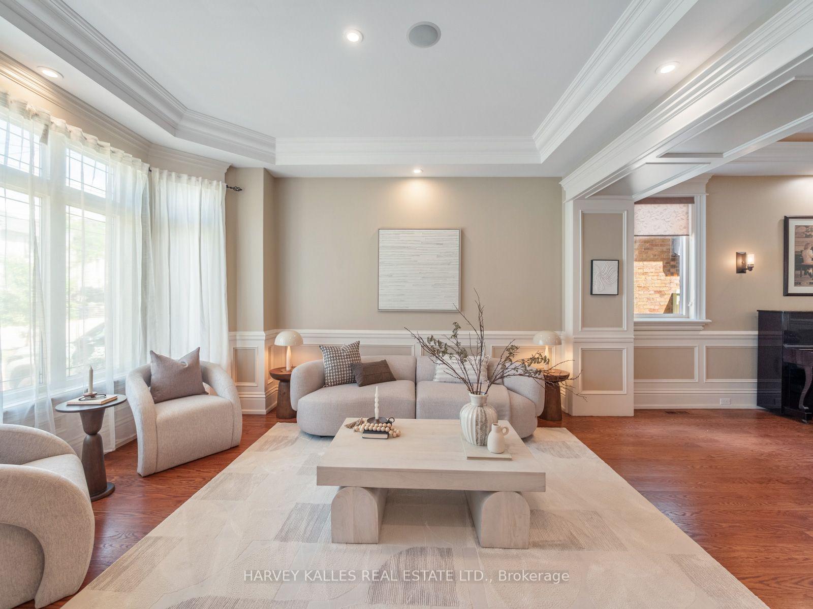 Photo 3 of 73 Carmichael Avenue, Toronto, Bedford Park-Nortown — HOMEH