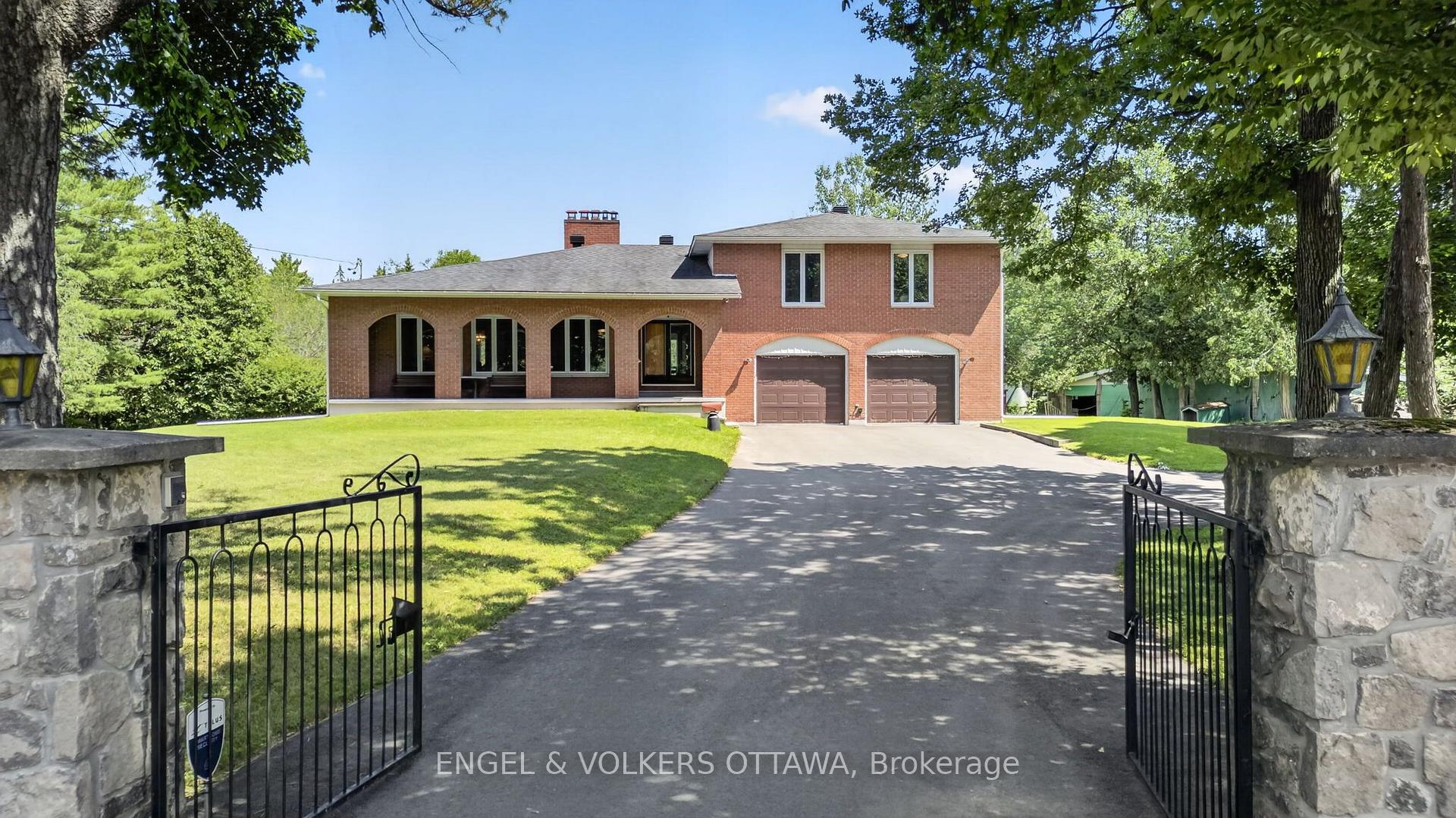 Front of 760 Kerwin Road