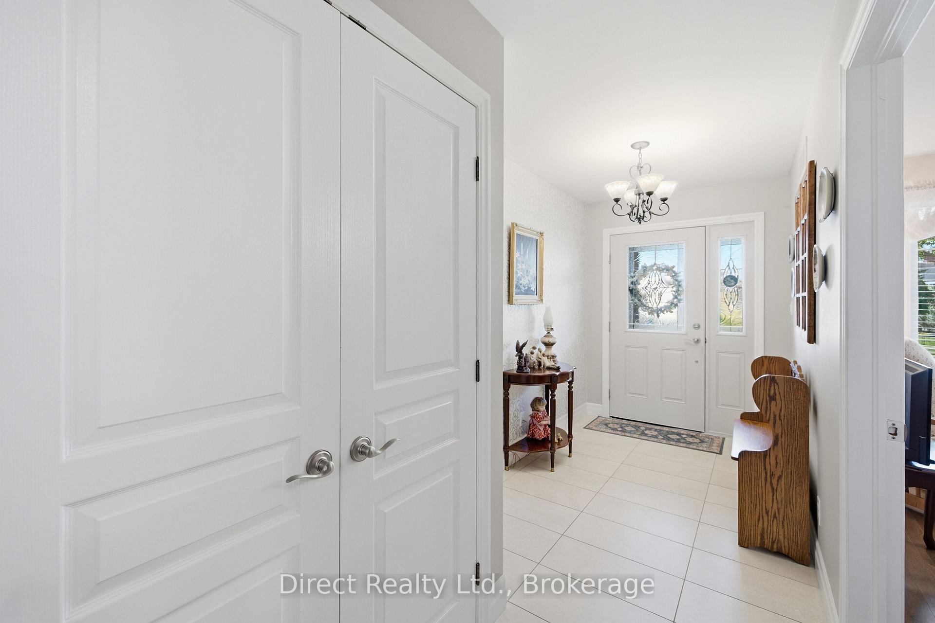 Photo 2 of 35 Hummingbird Drive, Belleville, Thurlow Ward — HOMEH