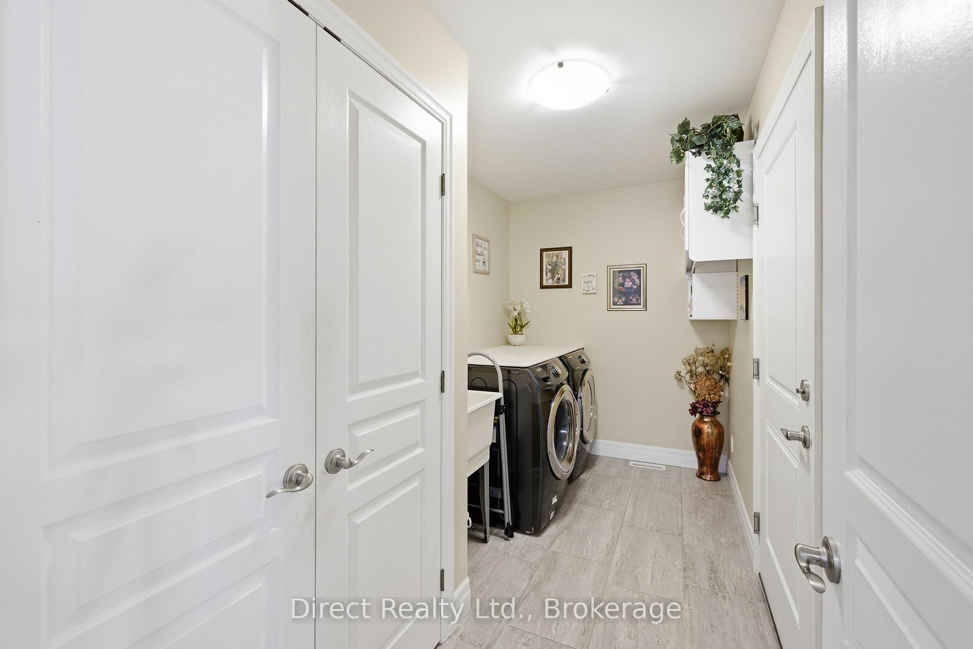 Photo 4 of 35 Hummingbird Drive, Belleville, Thurlow Ward — HOMEH